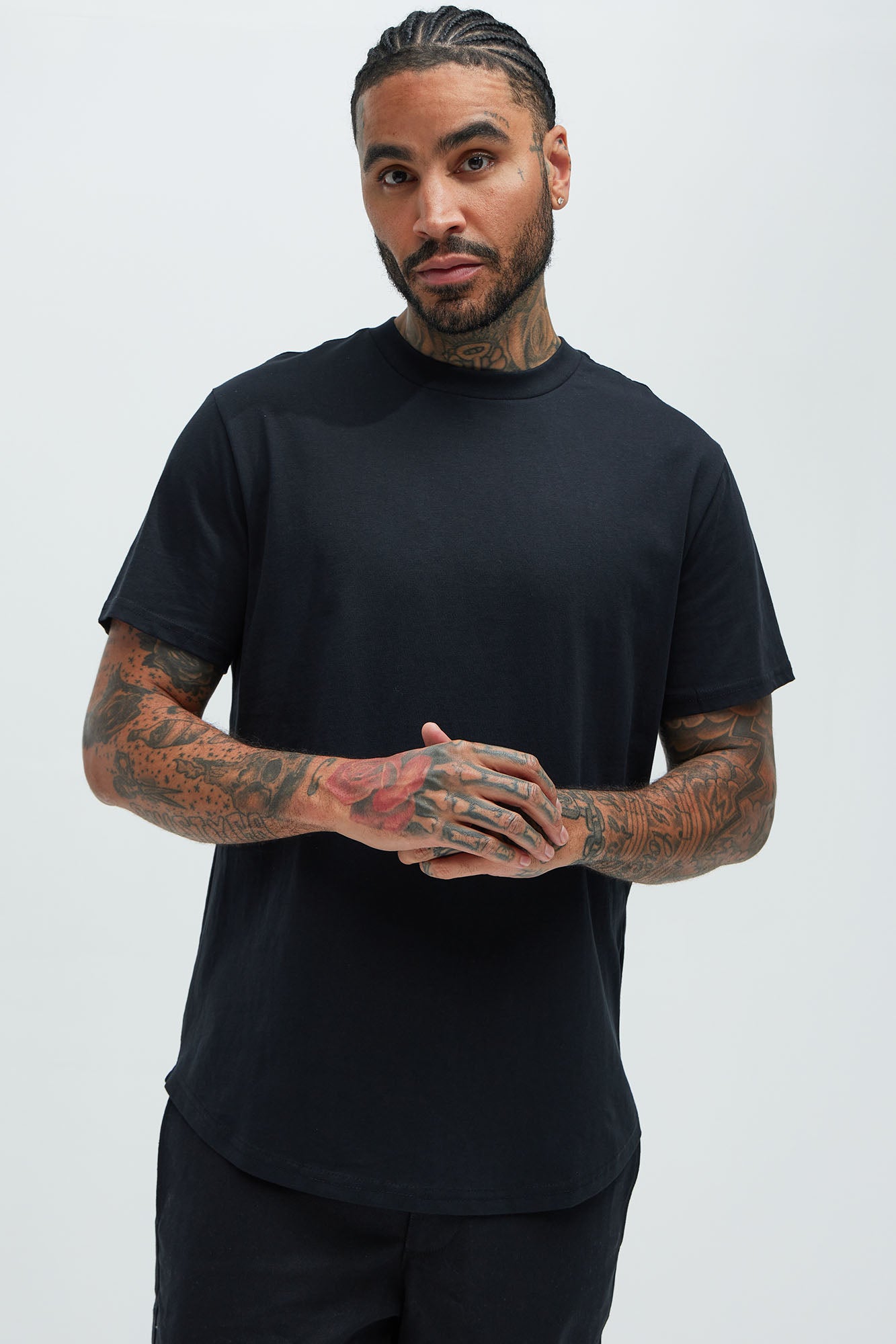 Essential Short Sleeve Scallop Crew Tee