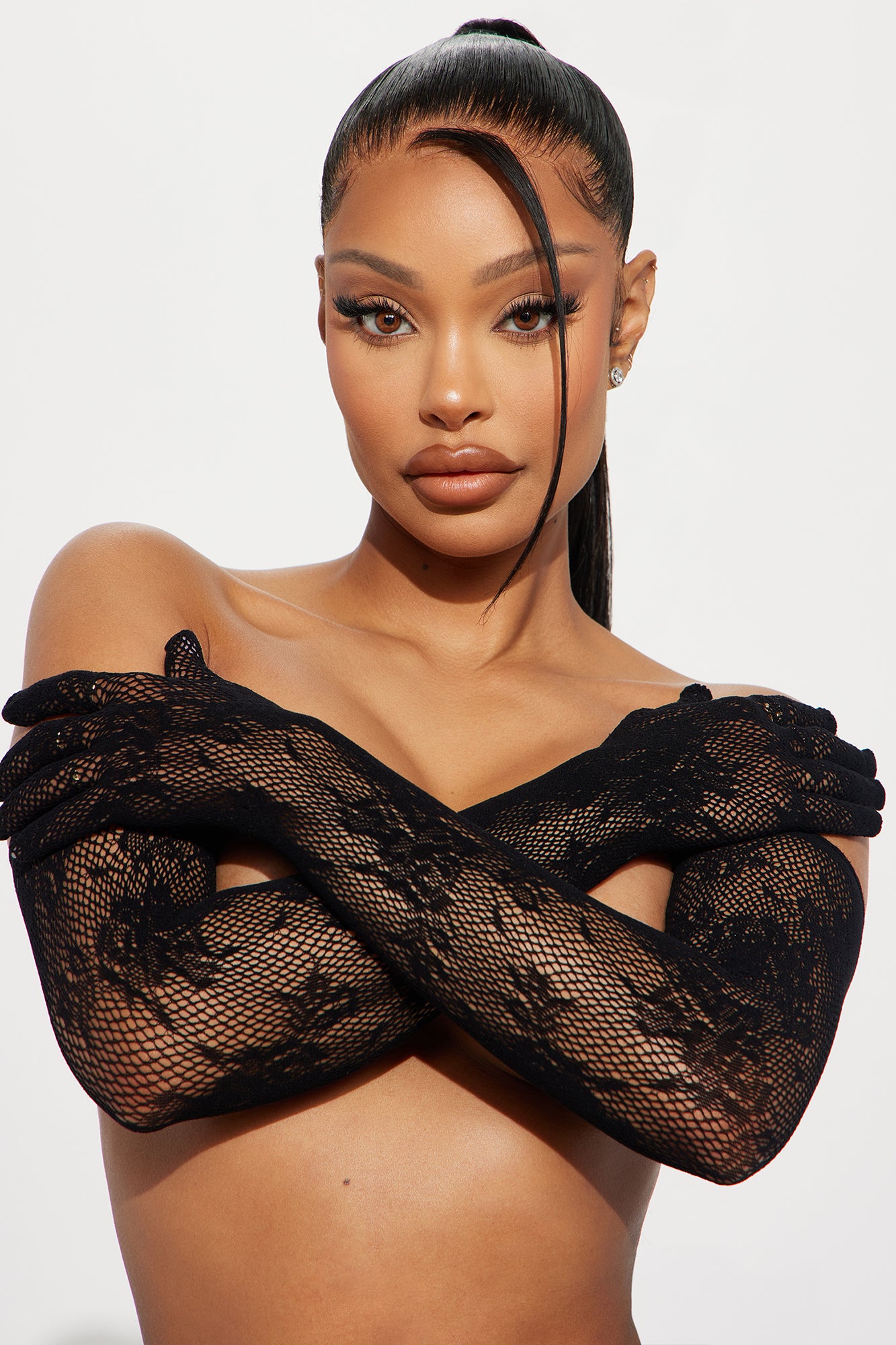 Sultry Touch Lace Gloves