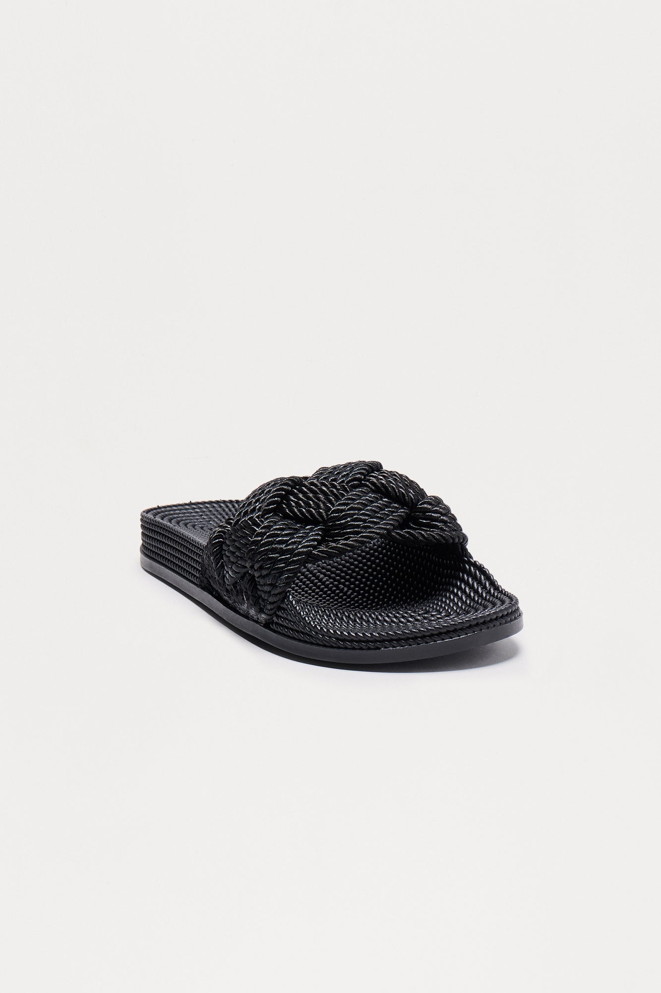 Lunete Braided Slip On Sandals