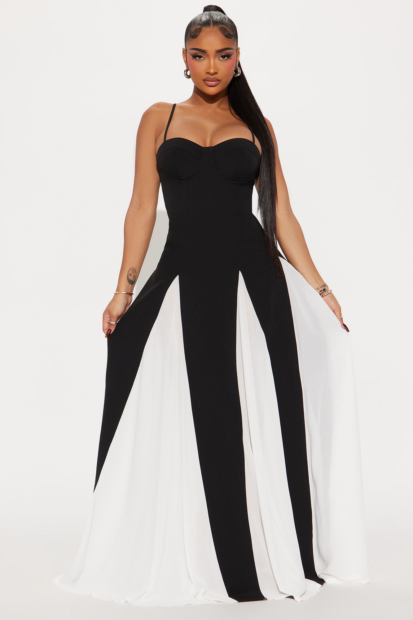 Molly Contrast Maxi Dress