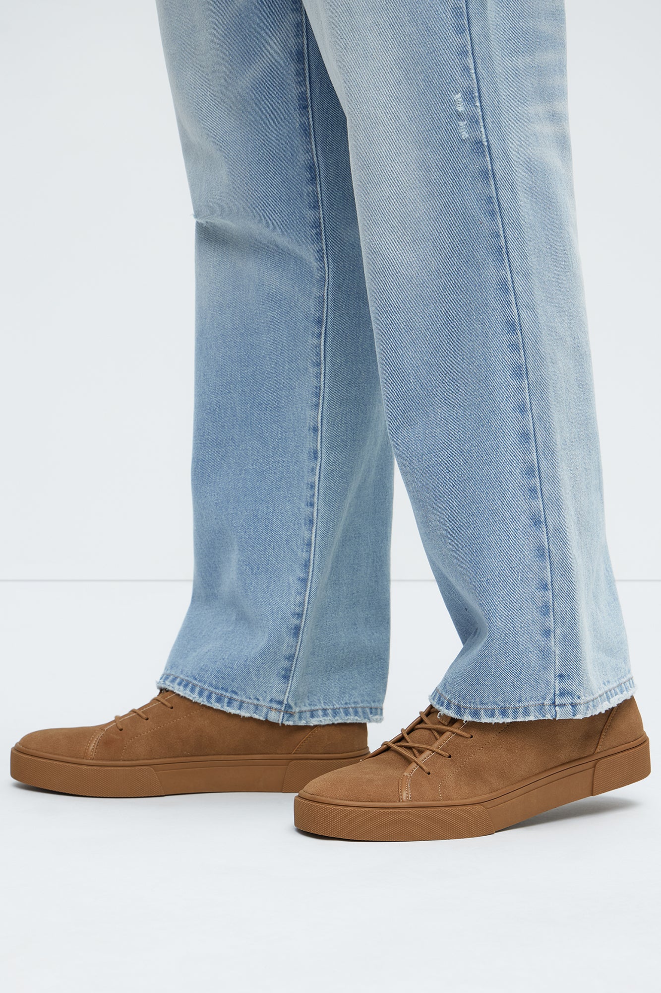 Atlas Textured Sneaker