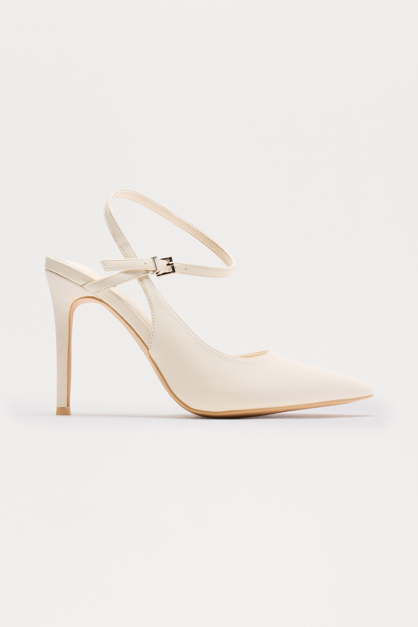 Jenner Pumps