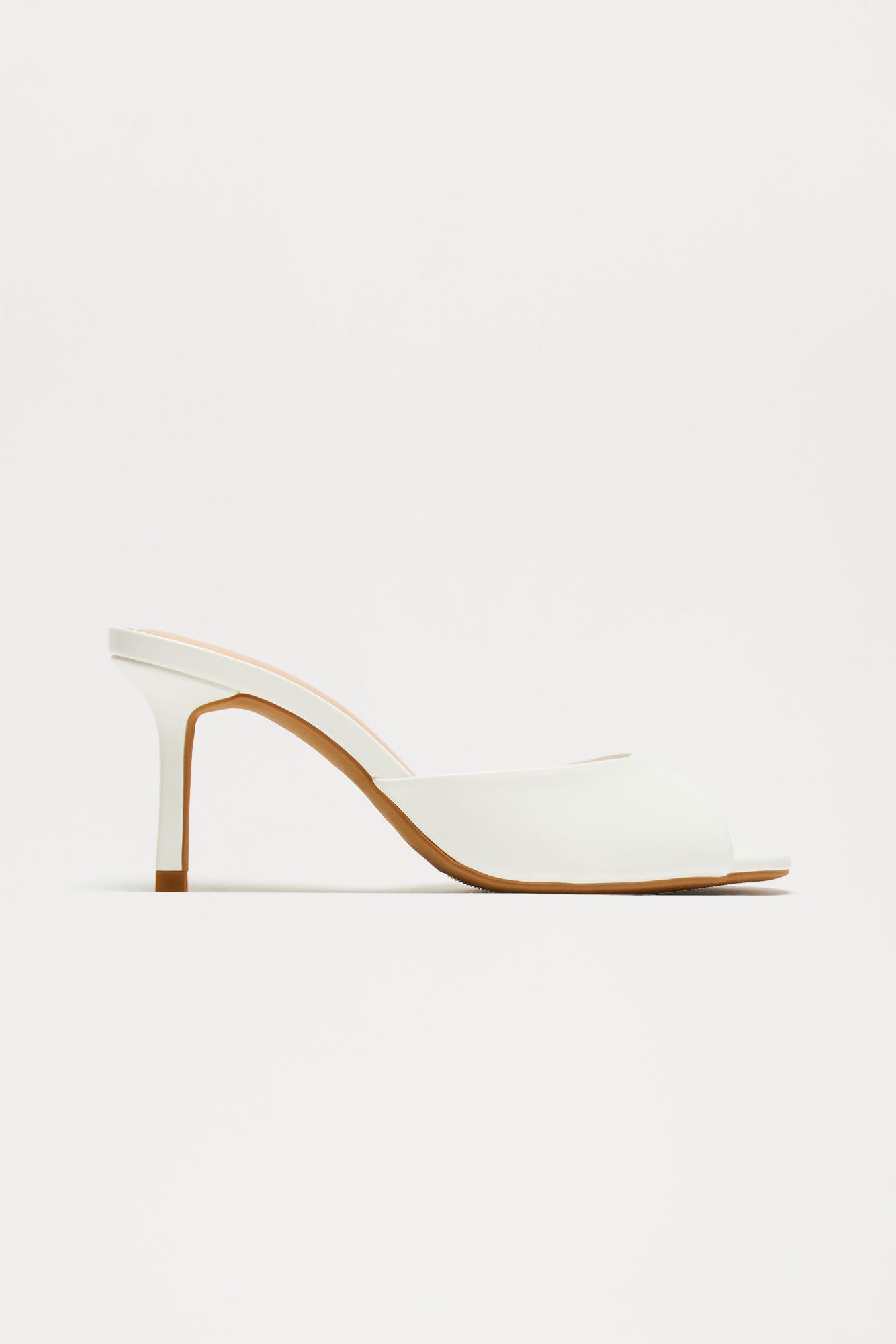 Willow Kitten Heels