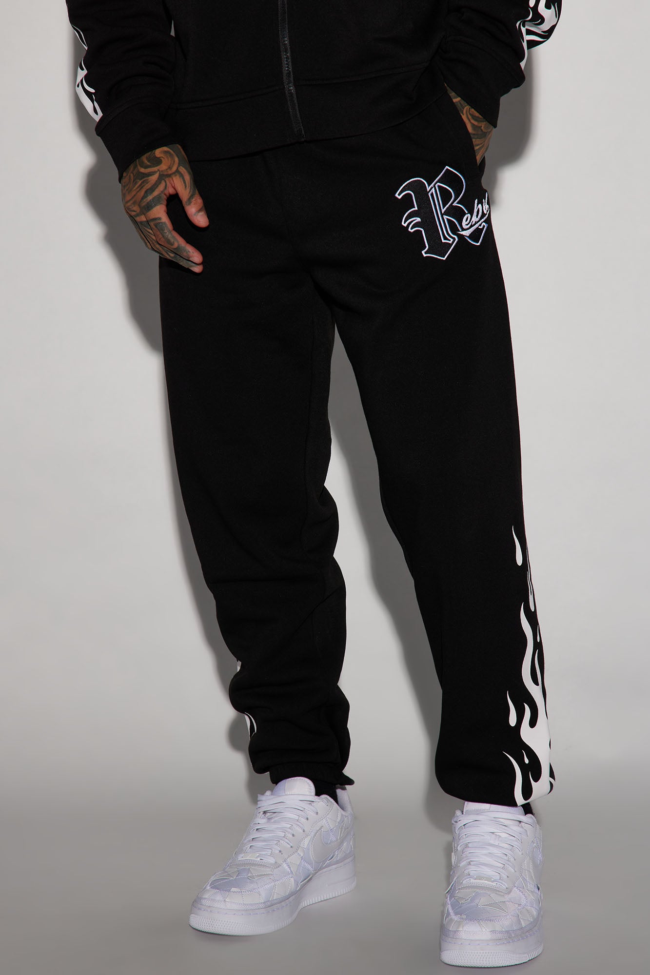 Rebel Club Jogger