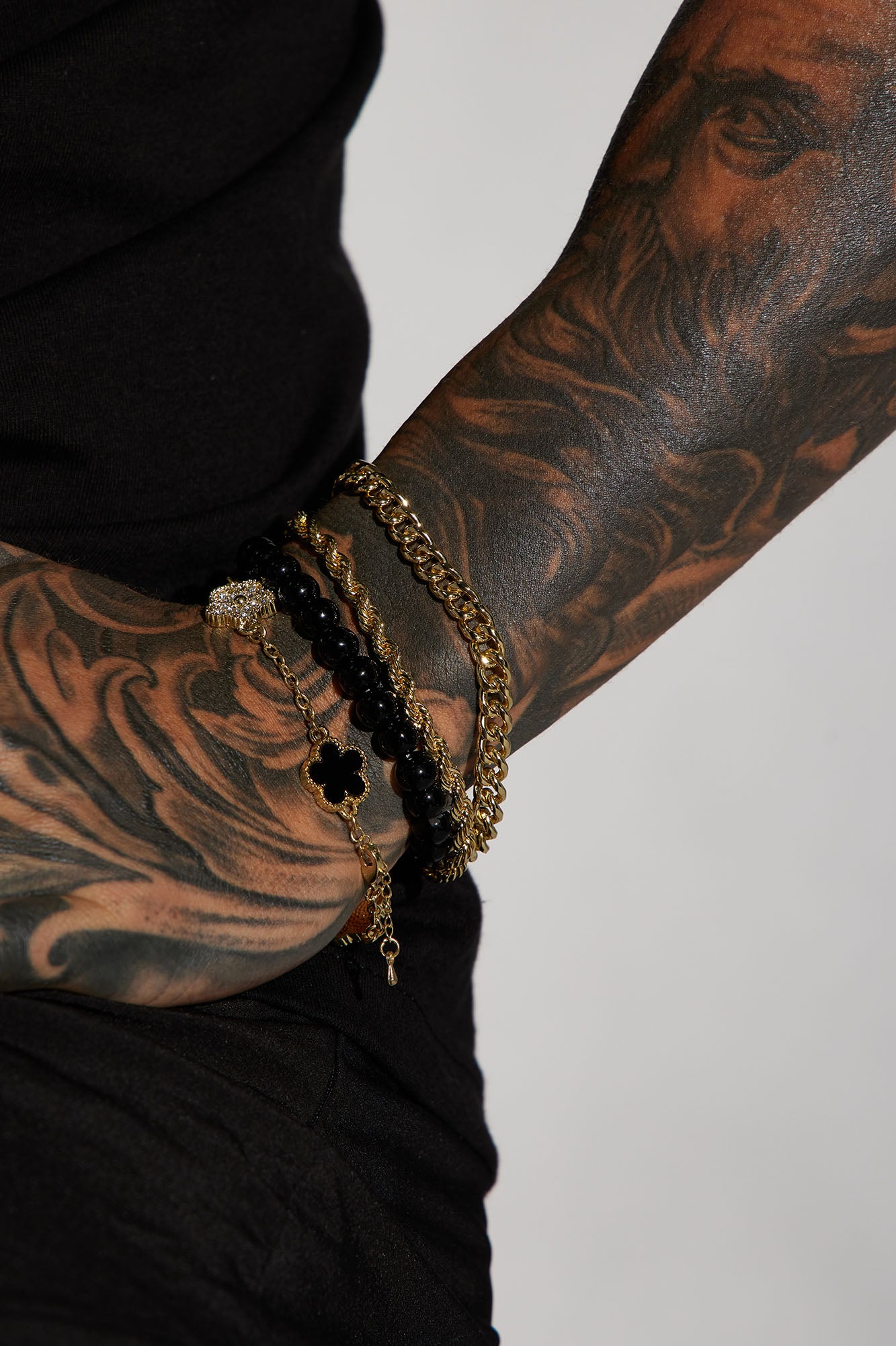 Iced Clover Bracelet Set