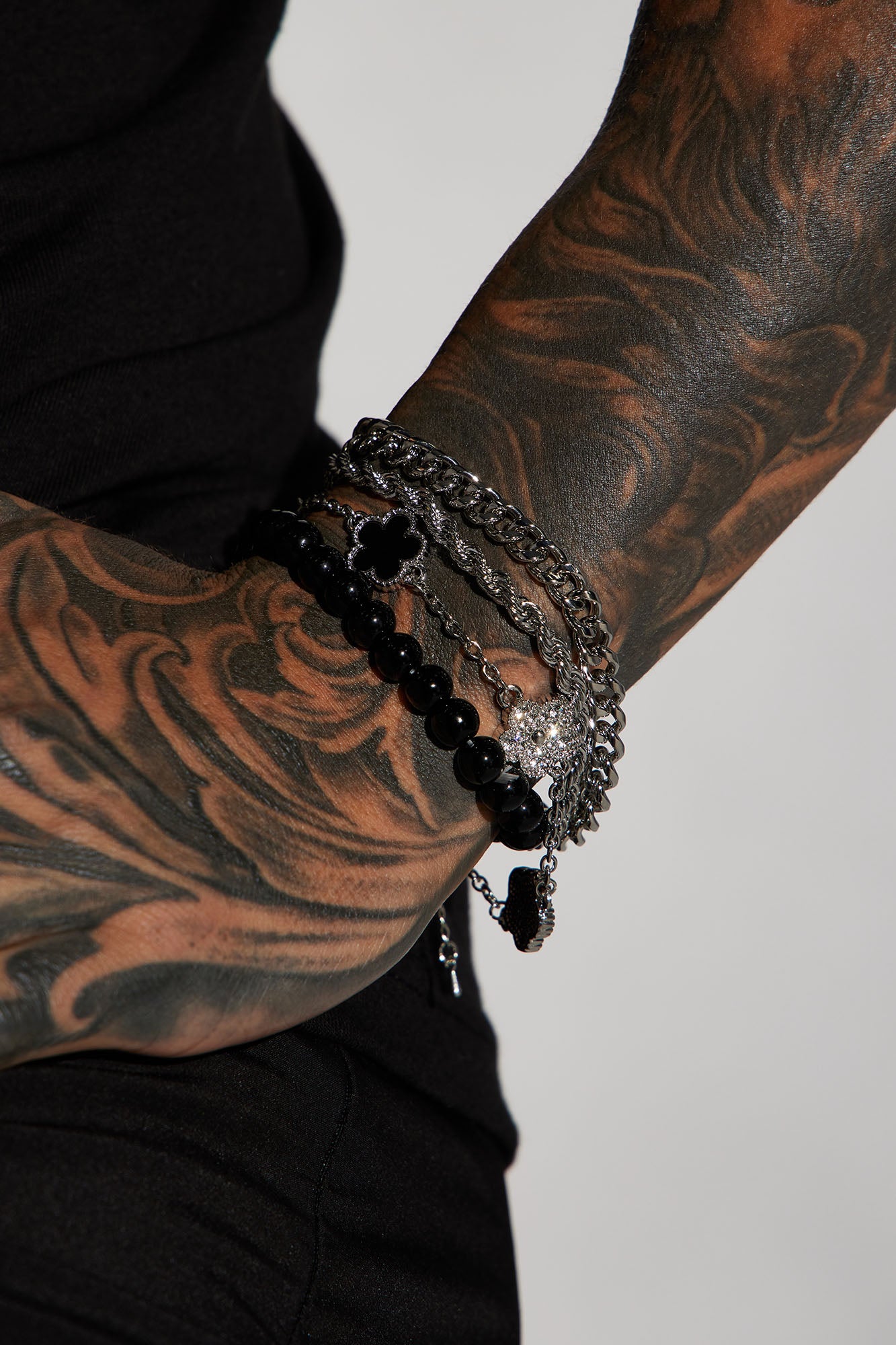 Iced Clover Bracelet Set