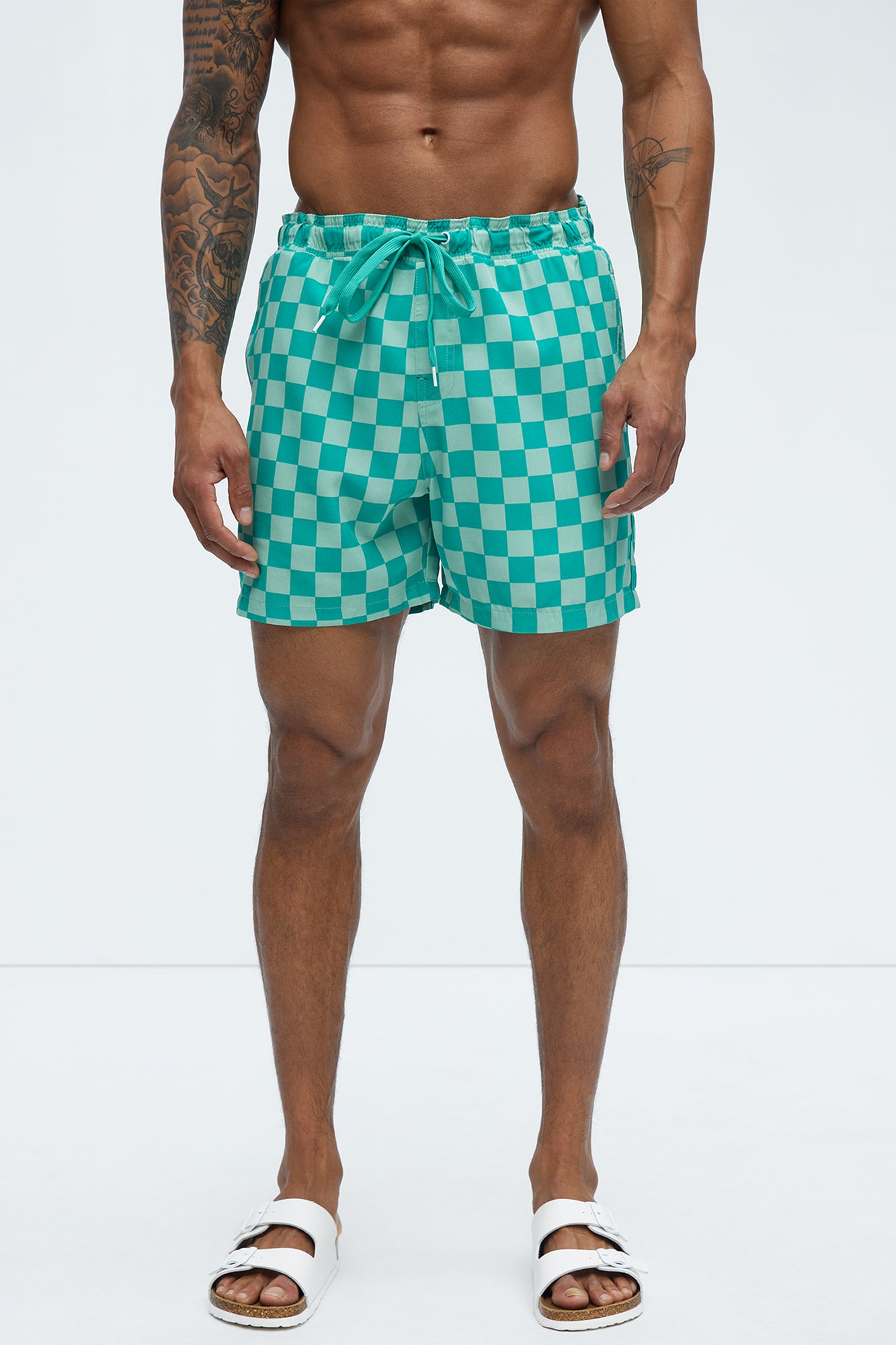 Checkered Paradise Swim Mid Trunk