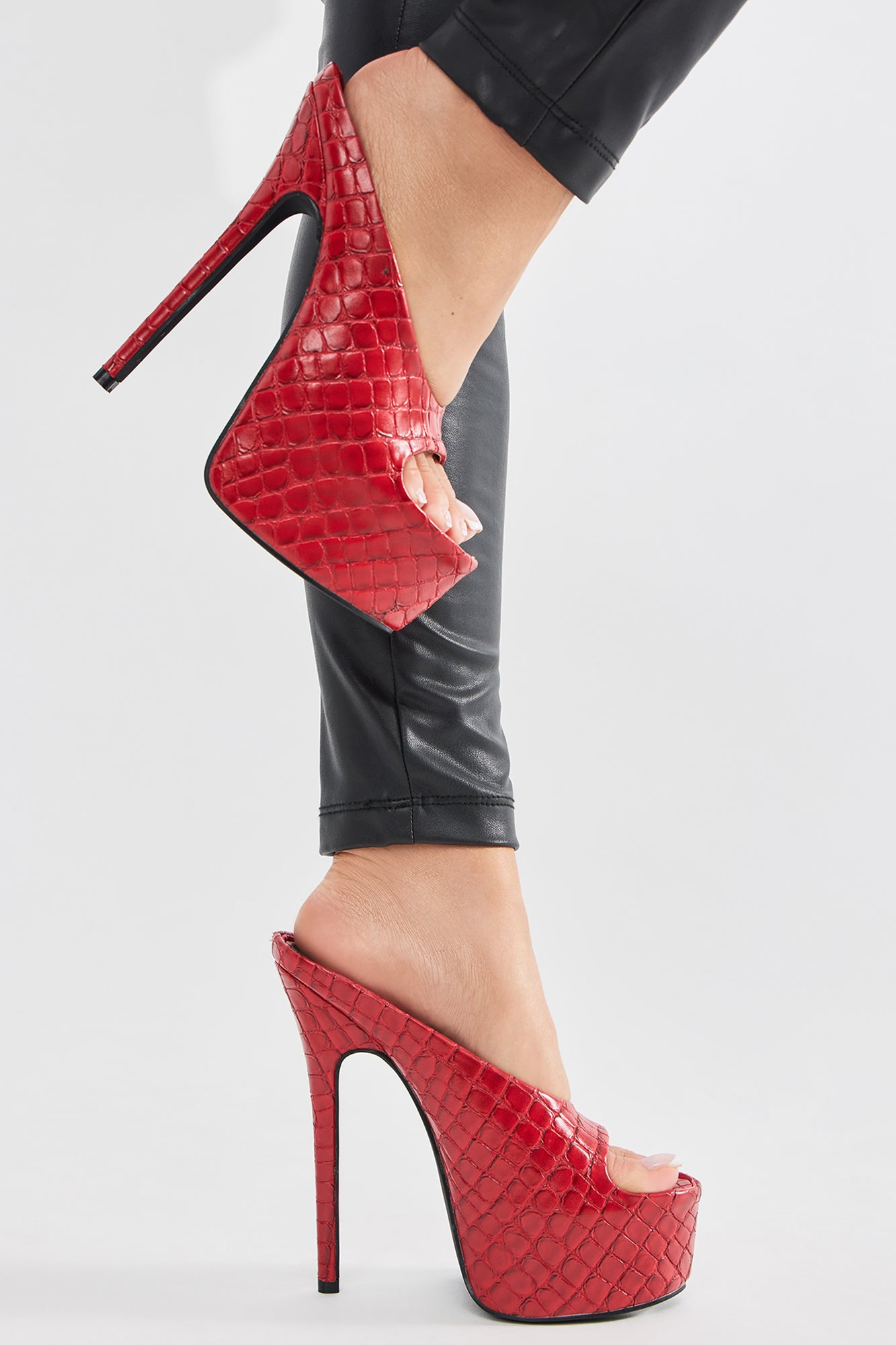 Can't Lose With Me Platform Heels