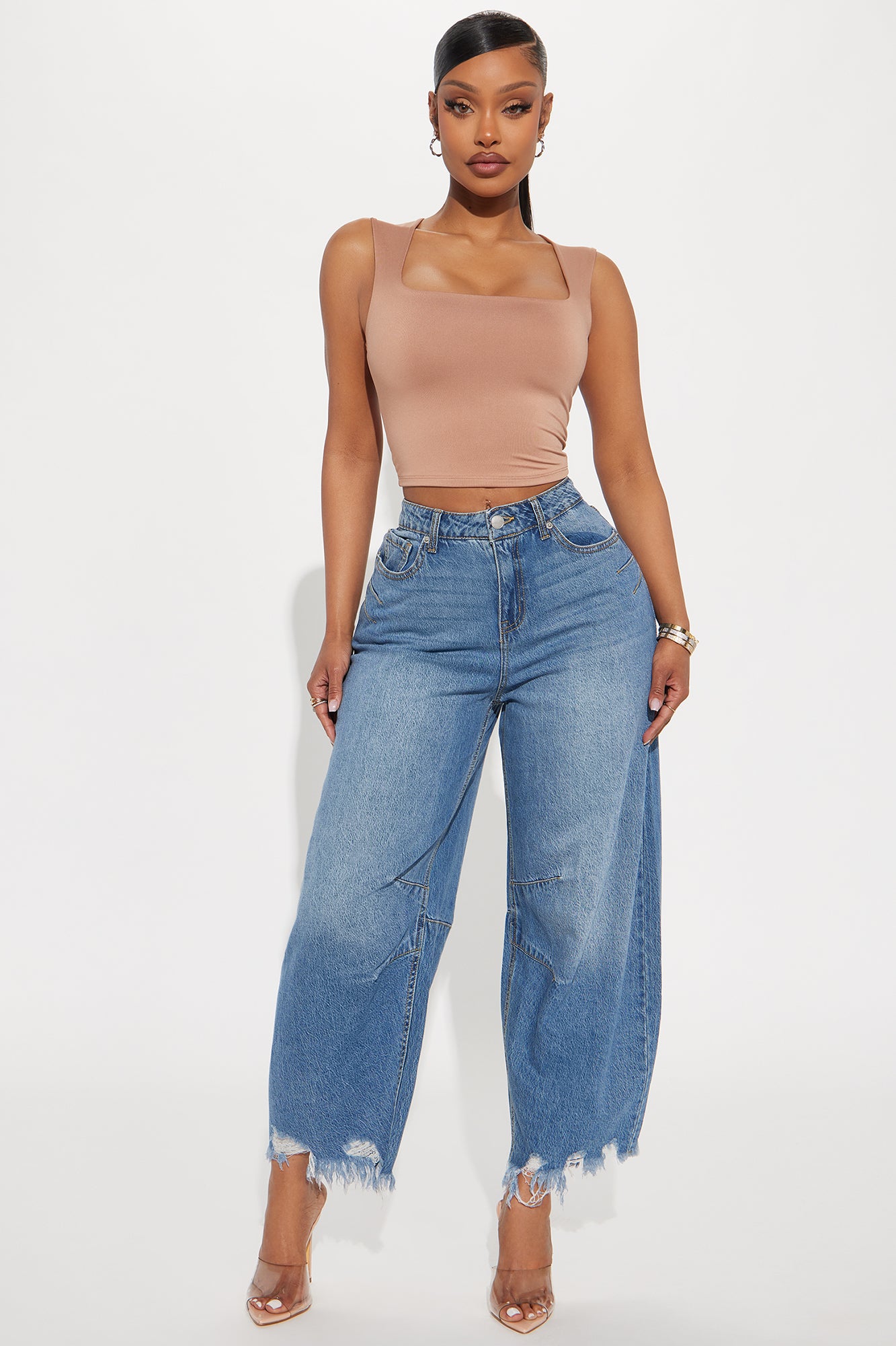 Patron Fray Hem Cropped Barrel Jean