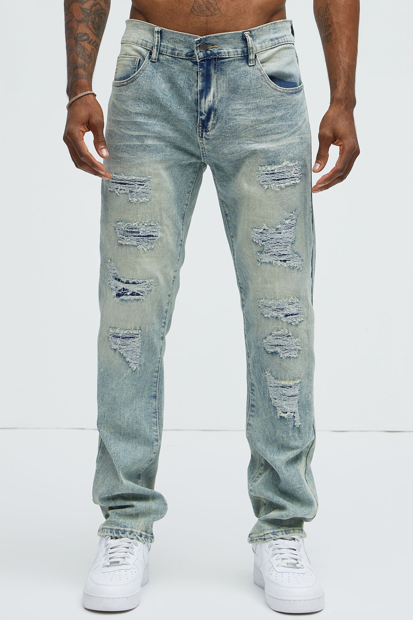 Can't Be Distressed Slim Jeans