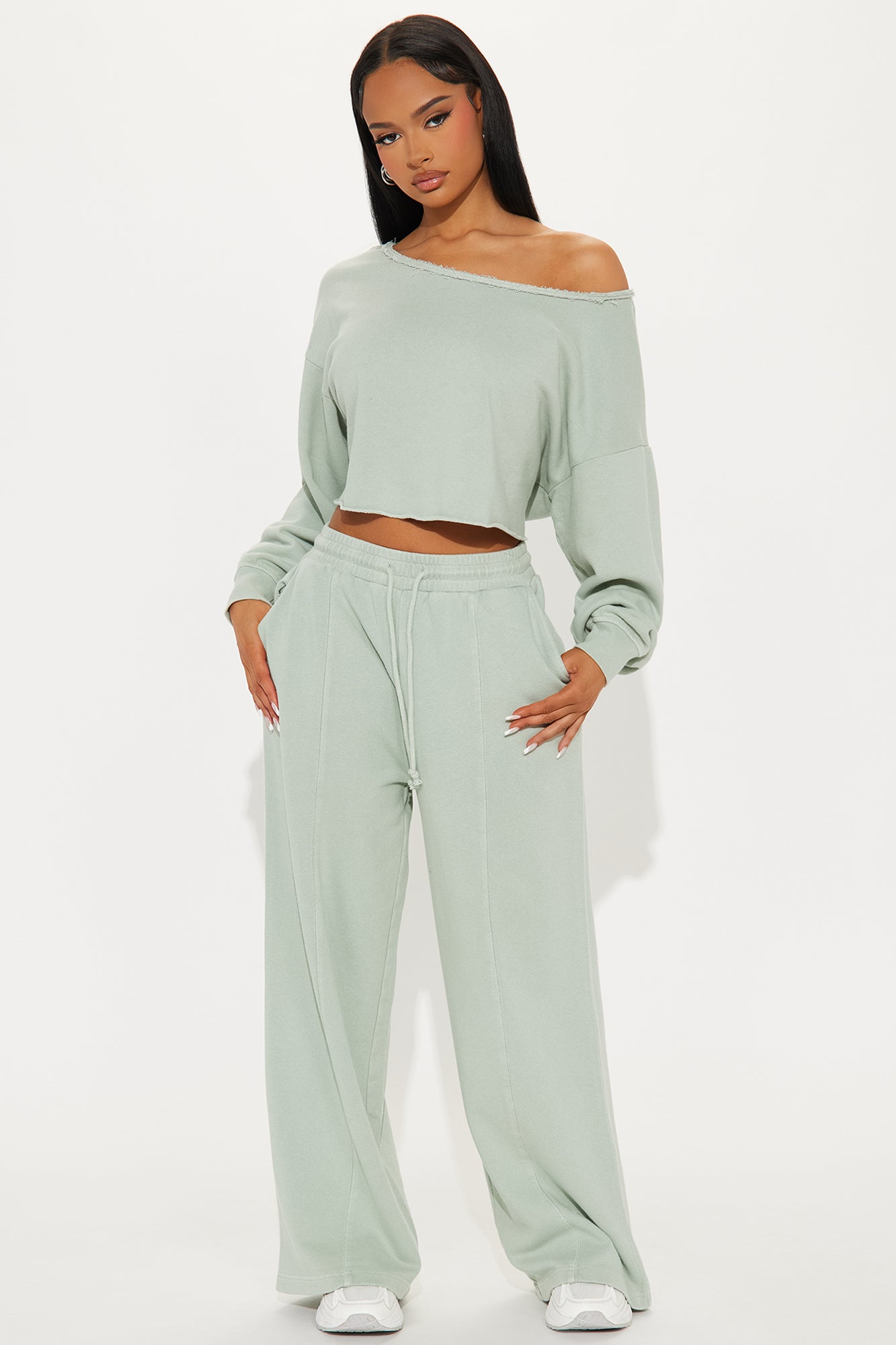 The Washed Wide Leg Sweatpant