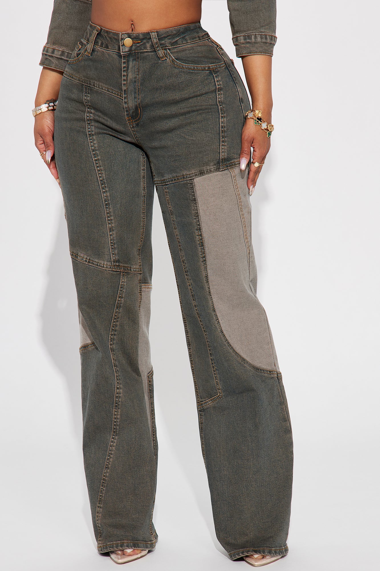 In Reverse Stretch Straight Leg Jeans