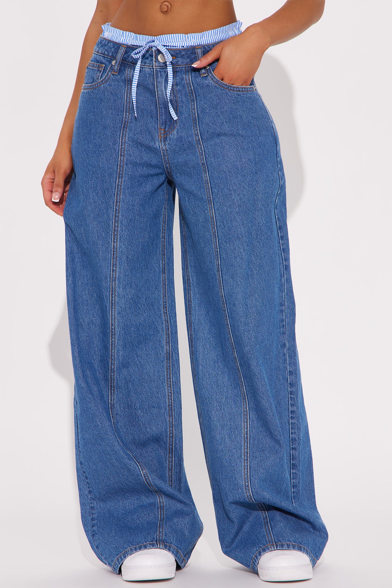 In The Valley Boxer Straight Leg Jeans