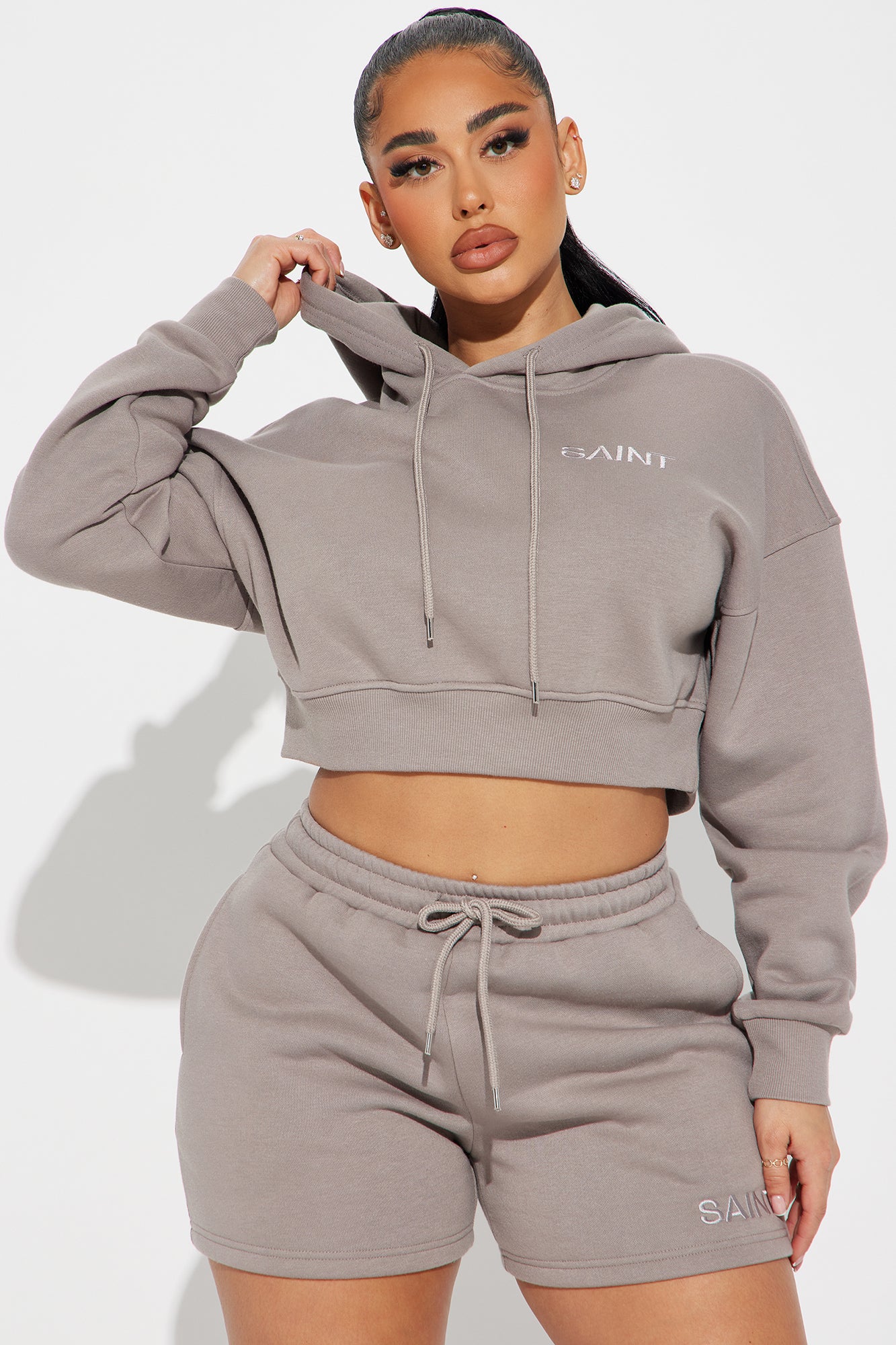 Saint Sweatshirt Set
