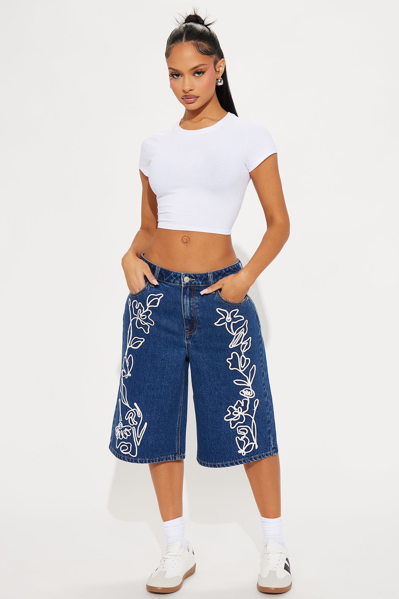 Ellanor Embroidered Non Stretch Denim Jorts