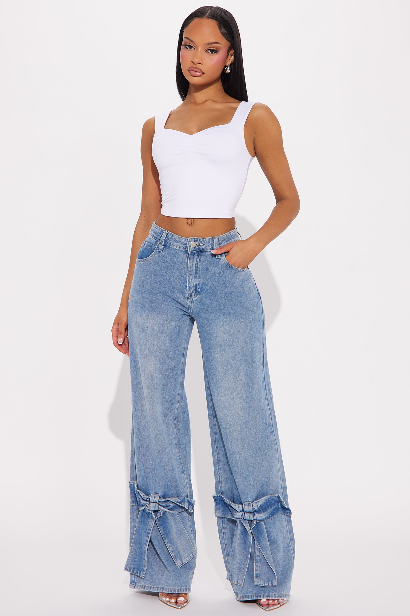 Take a Bow Wide Leg Jean