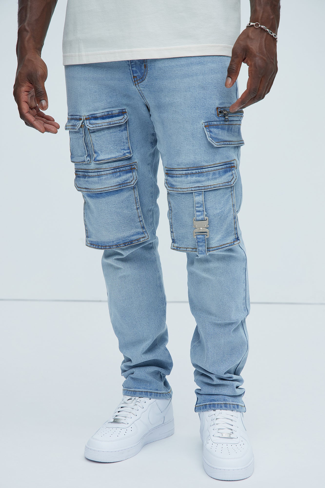 Cargo Pocket Slim Taper Jeans