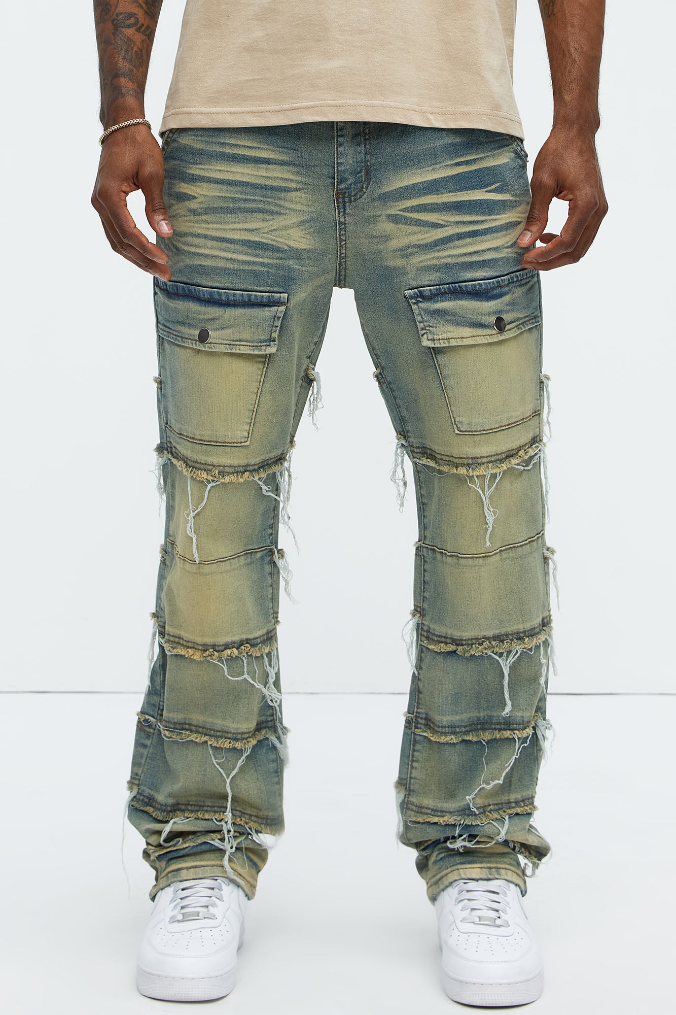 Come Back Frayed Straight Jeans