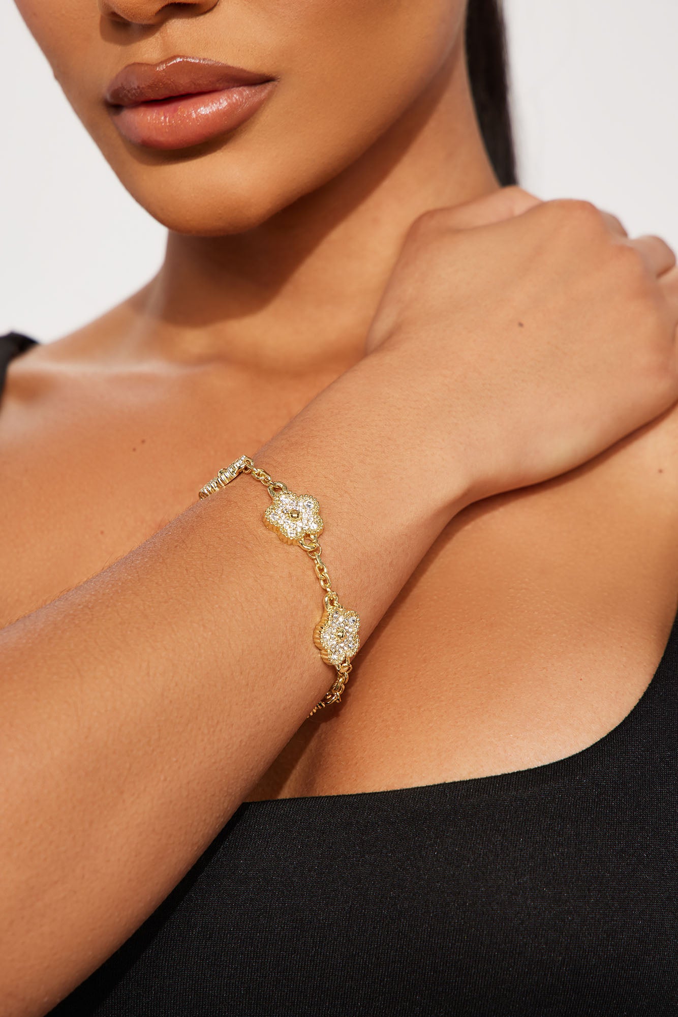 Rhinestone Floral Charm Bracelet