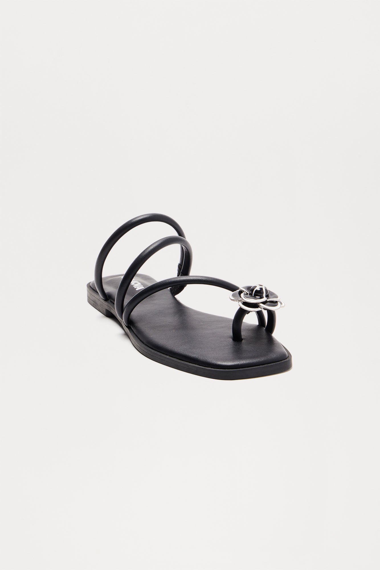 Camilo Flower Sandals