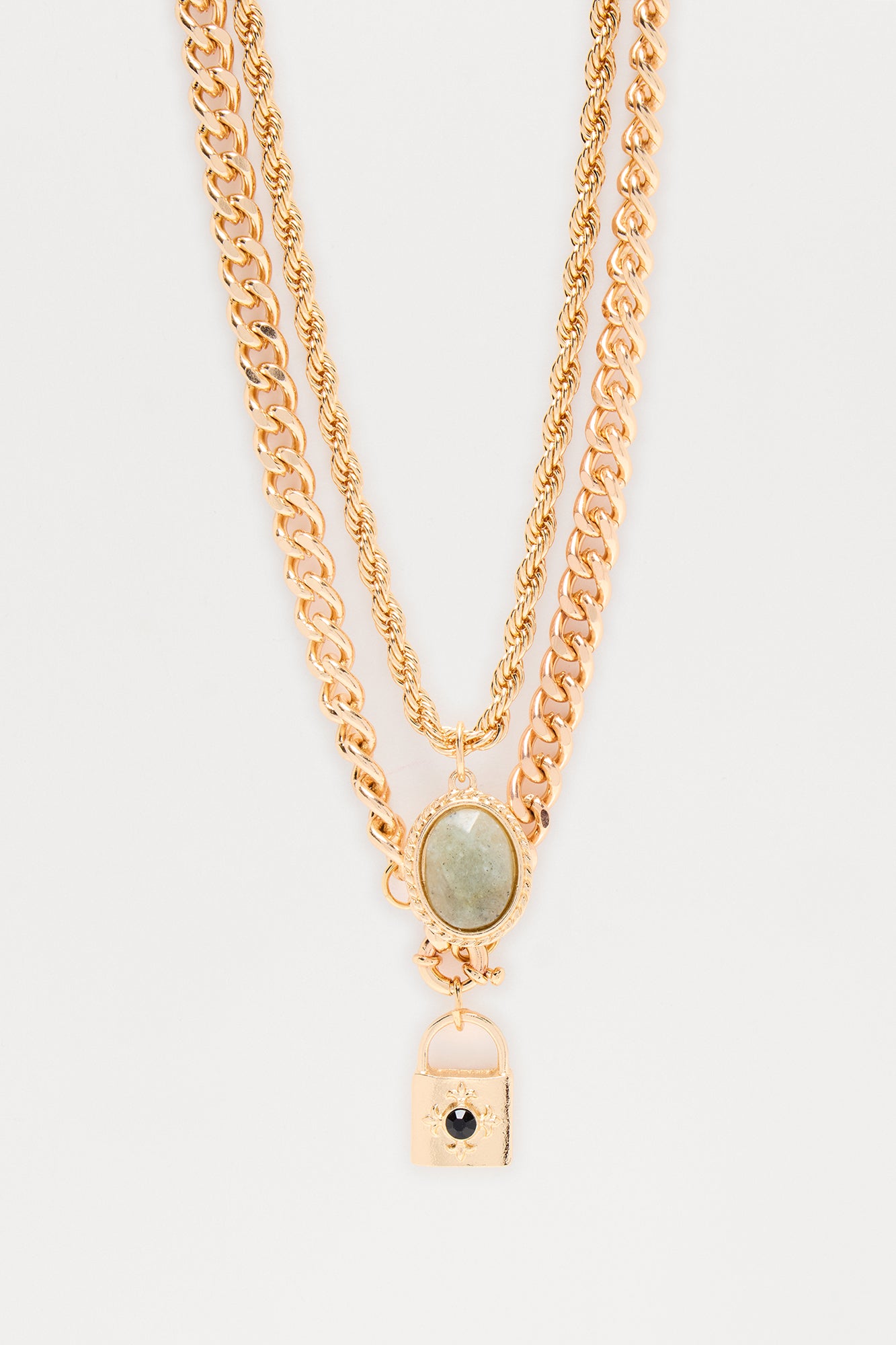 Falcon Necklace Set