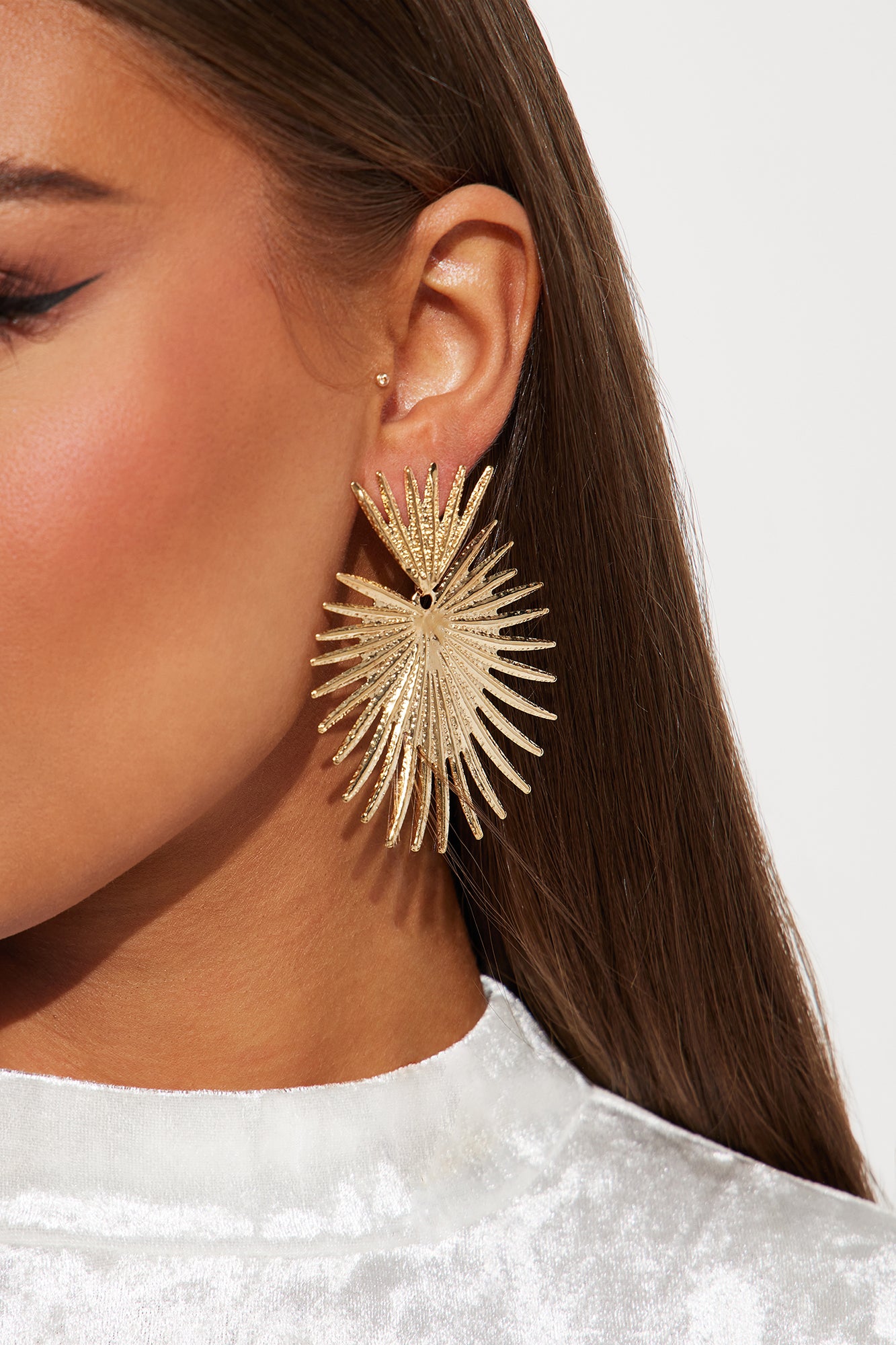Heart Of Thorns Earrings