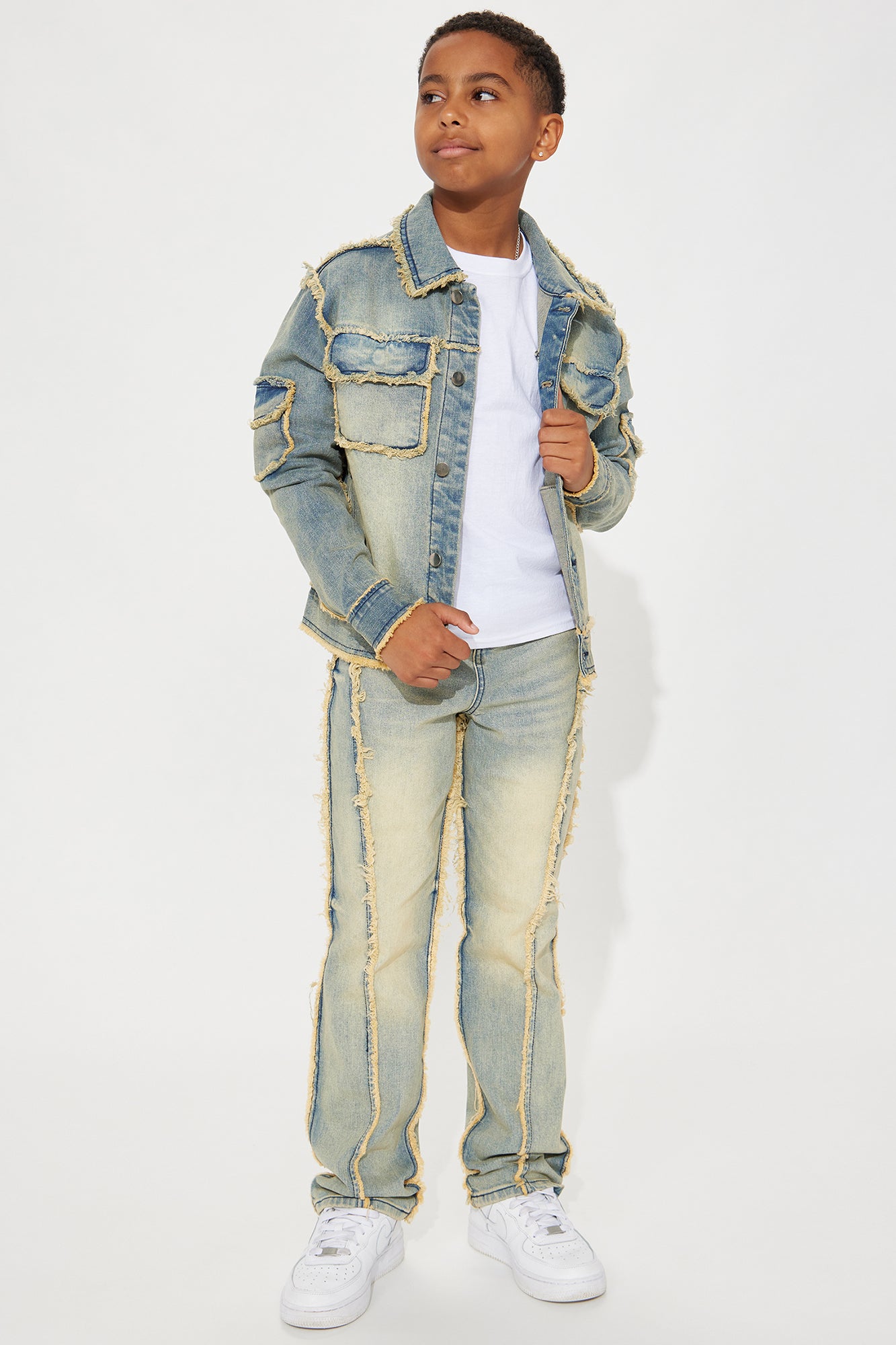 Mini Nazca Frayed Stacked Slim Flare Jeans