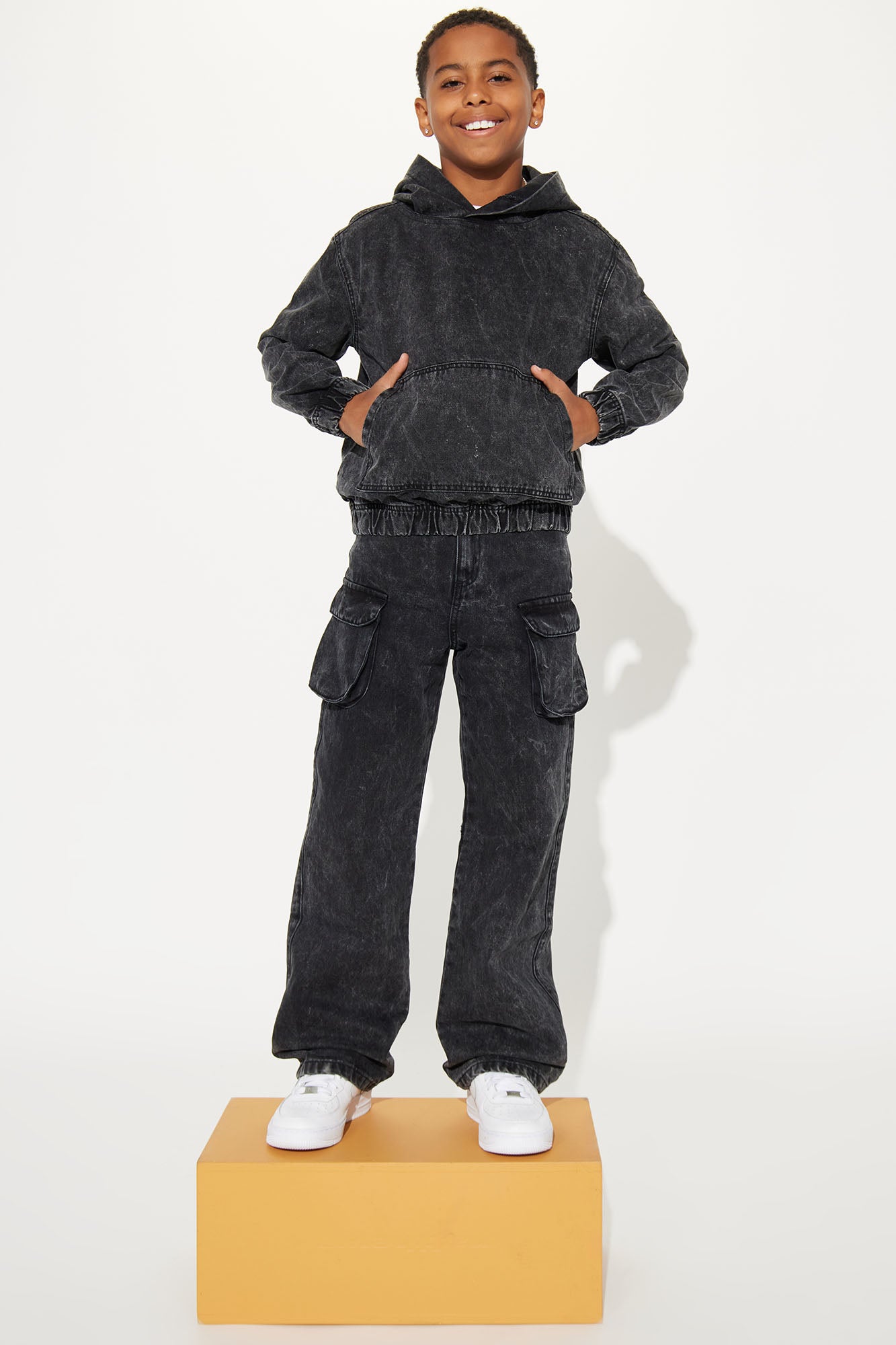 Mini Clover Wide Leg Cargo Jeans