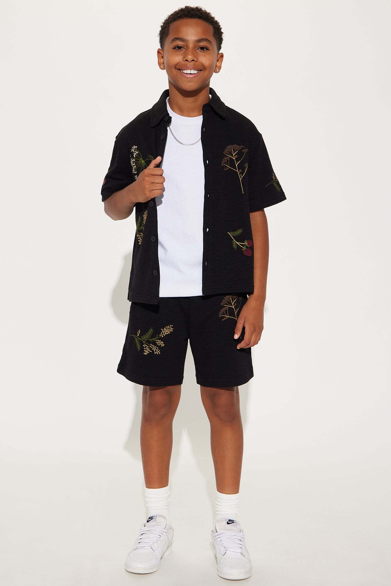 Mini Berries And Blooms Embroidered Shorts