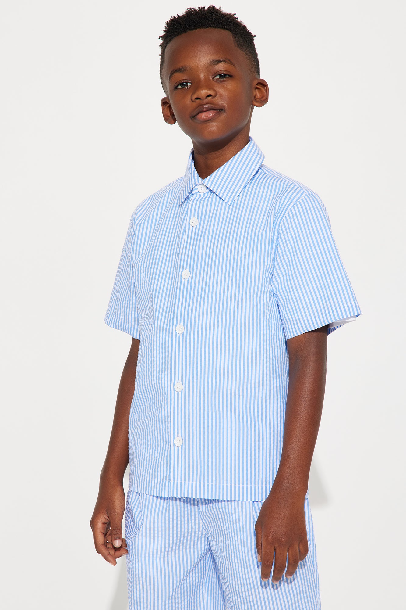 Mini Seersucker Short Sleeve Button Up Shirt