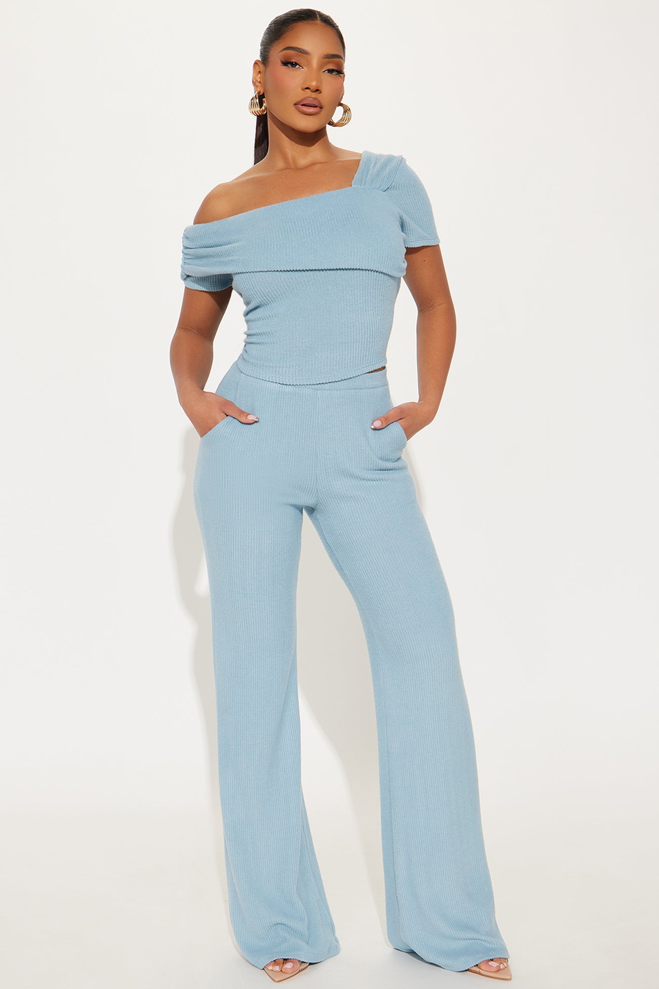 Mia Off Soulder Flare Pant Set
