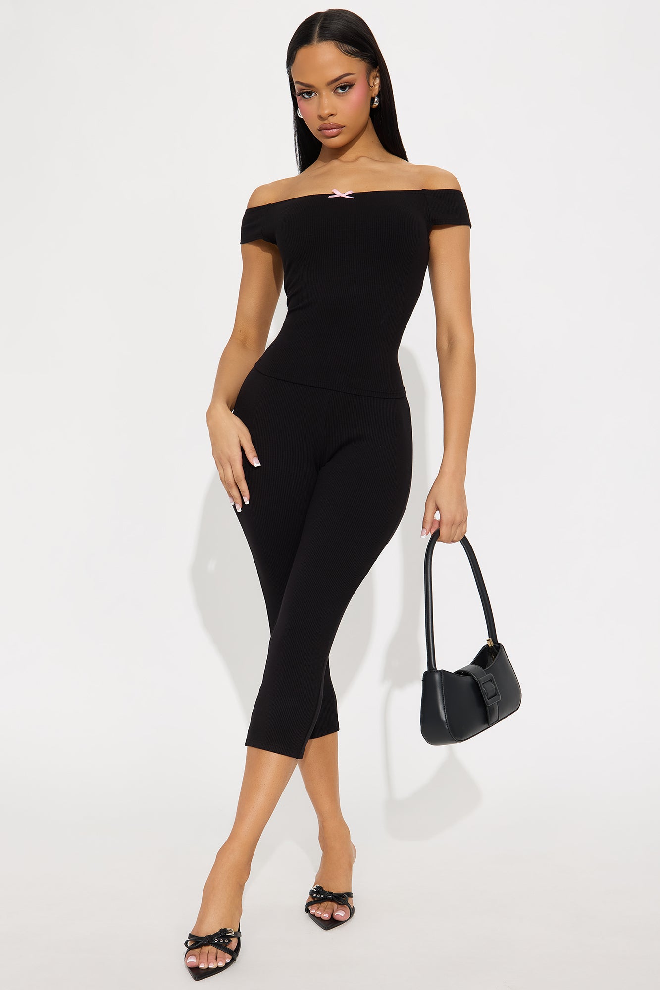 Clara Off Shoulder Ribbed Capri Set