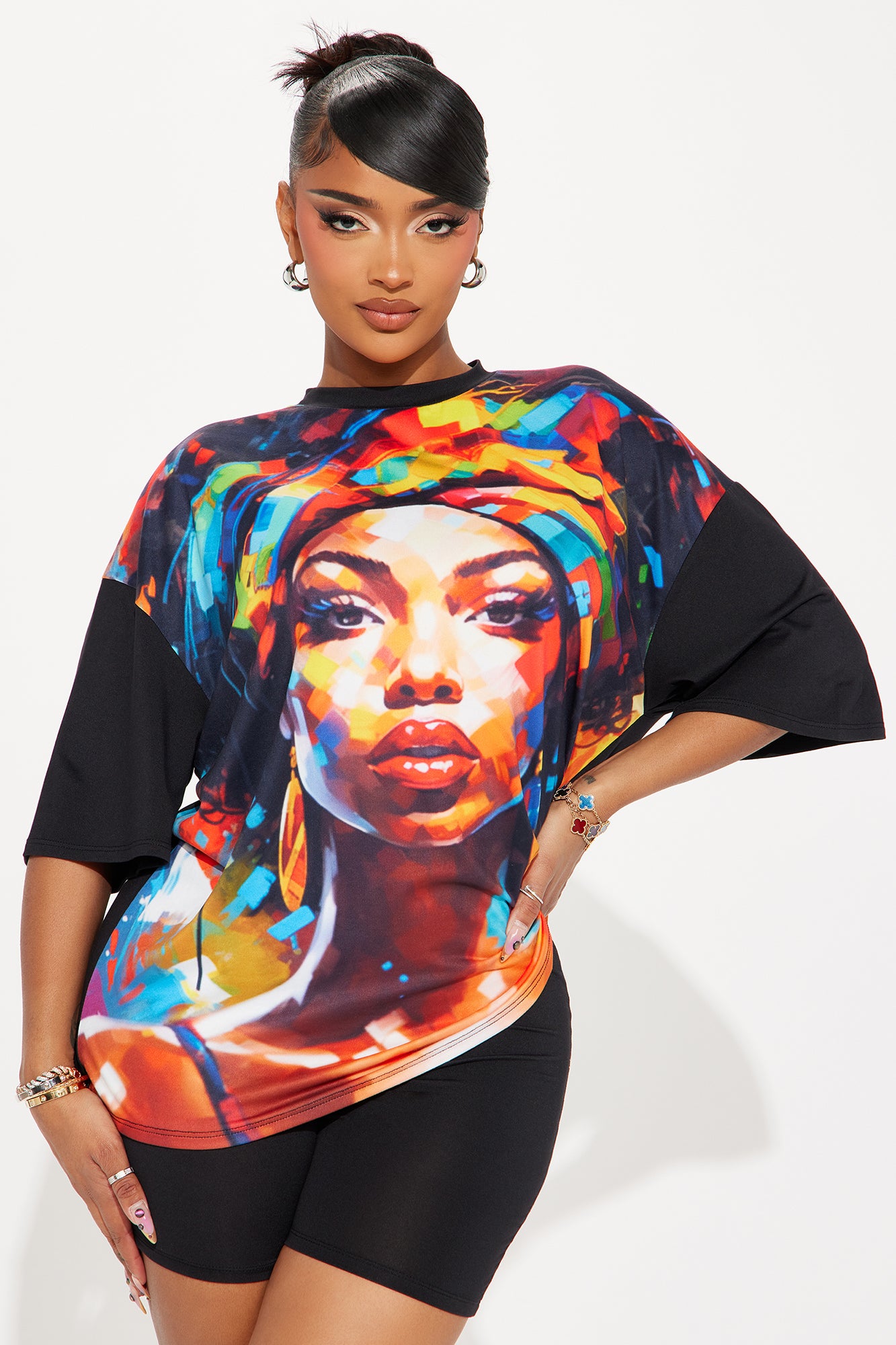 Beautiful Work Of Art Short Set