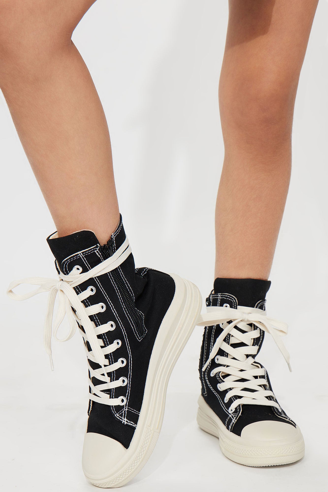 Mini Feel A Way Sneakers