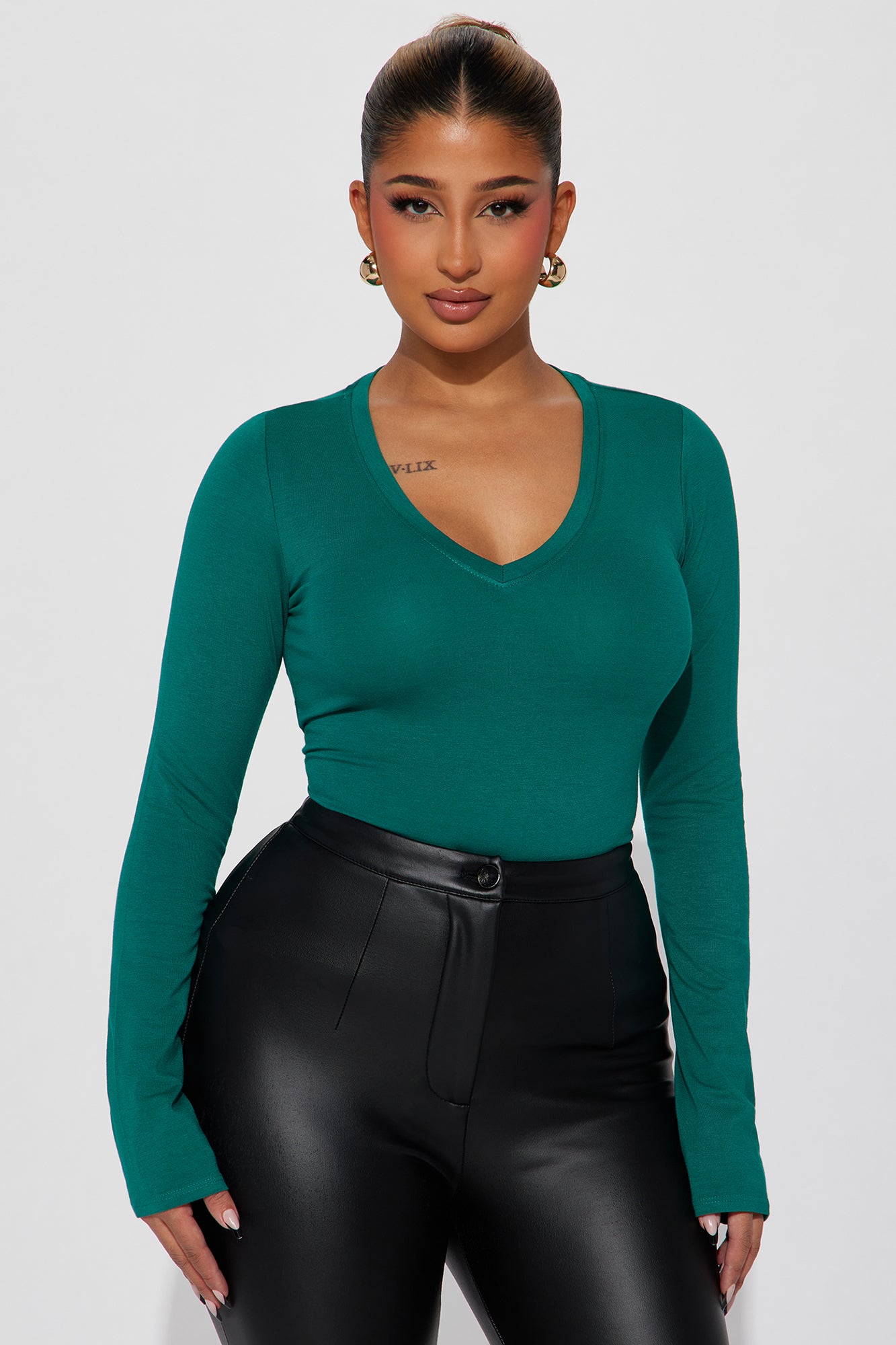 Your Everyday Long Sleeve Tee