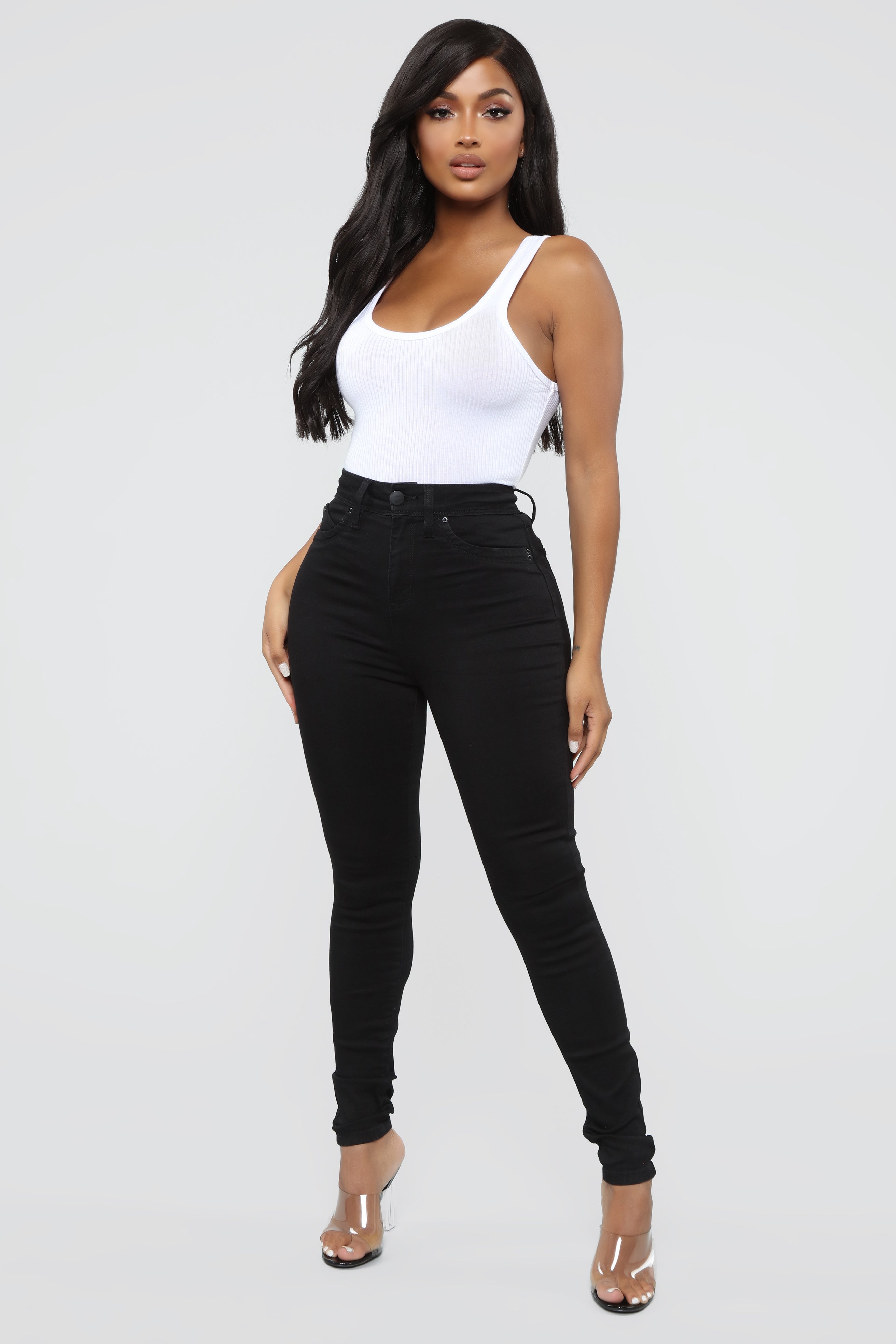 Statuesque Booty Lifting Jeans
