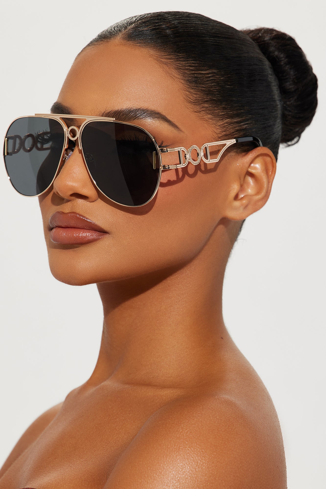 Reflecting Back Sunglasses