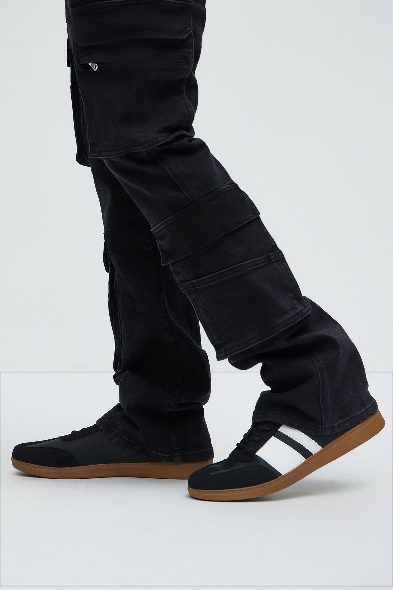 Retro Classic Sneaker