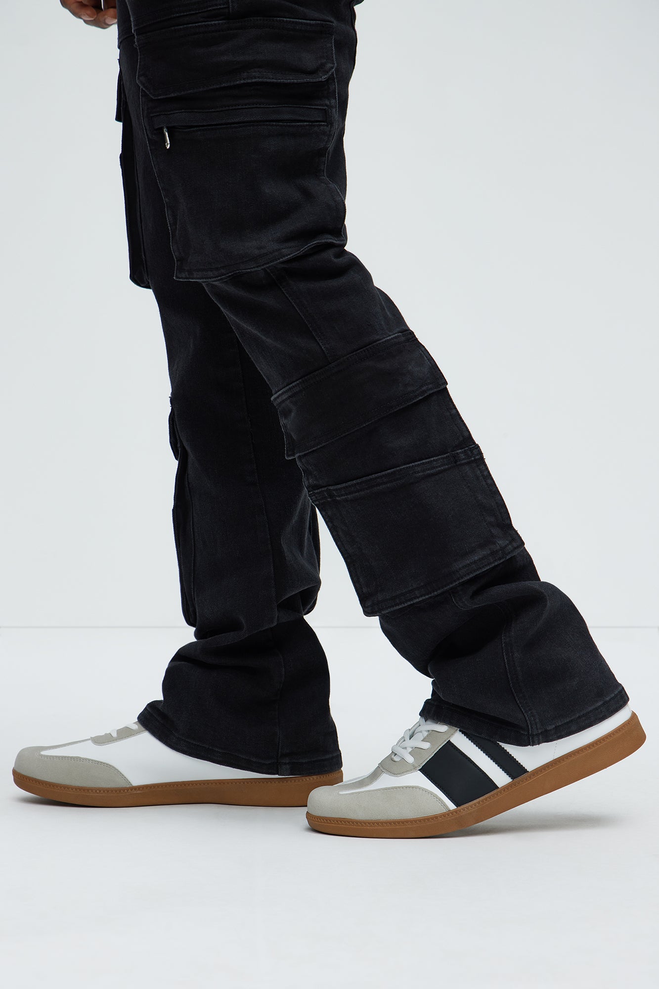 Retro Classic Sneaker
