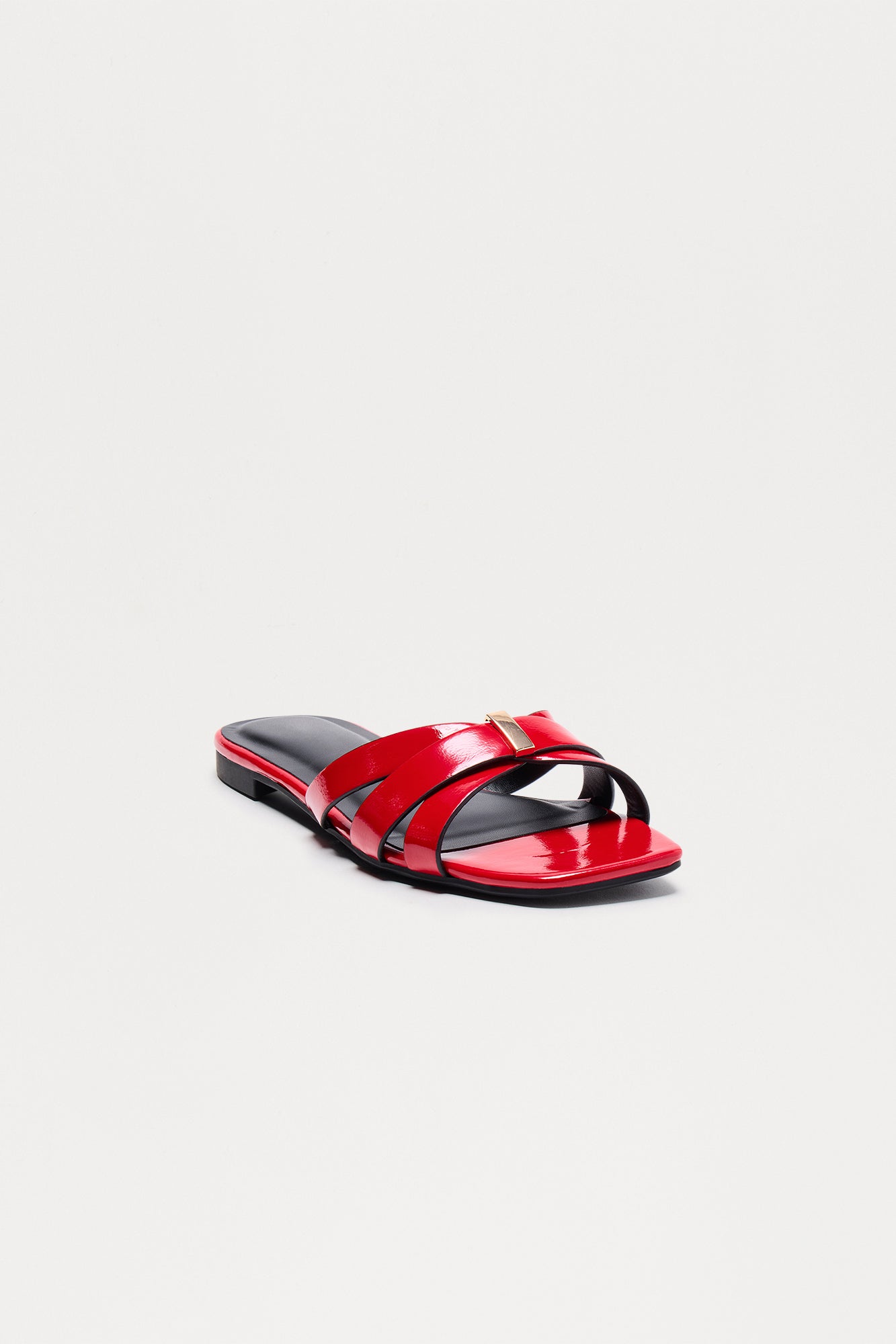 Daylen Patent Sandals