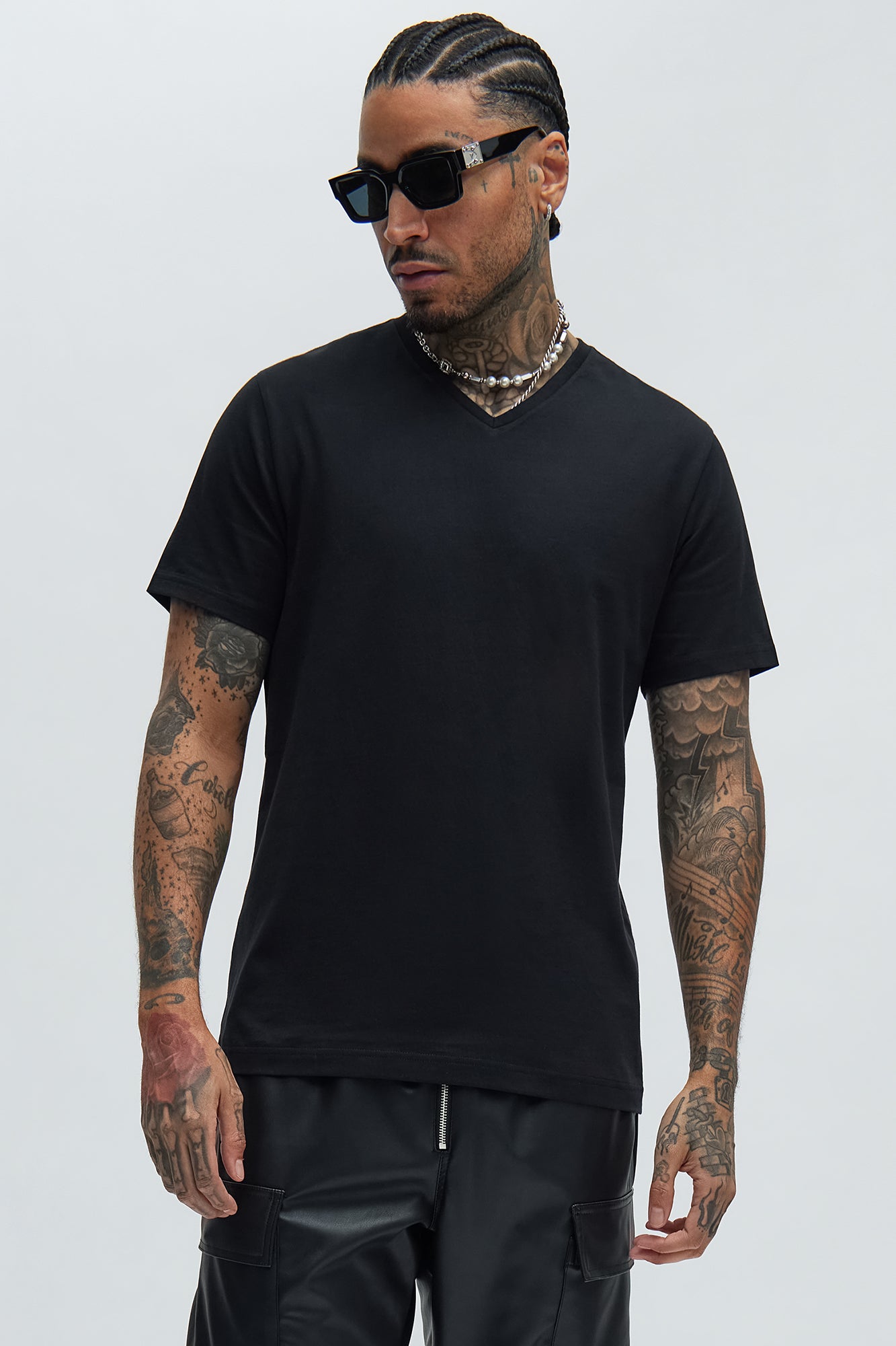 Essential V Neck Tee