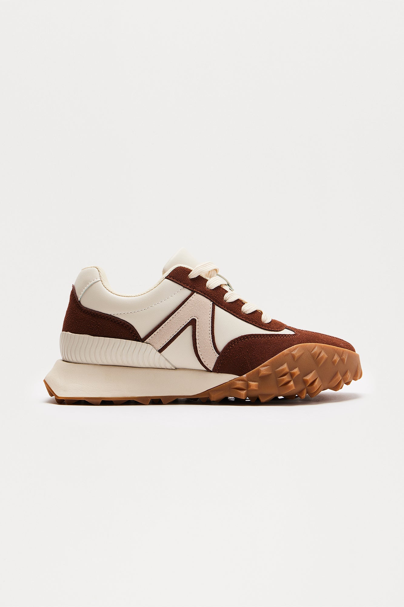 Riggs Lace Up Sneakers