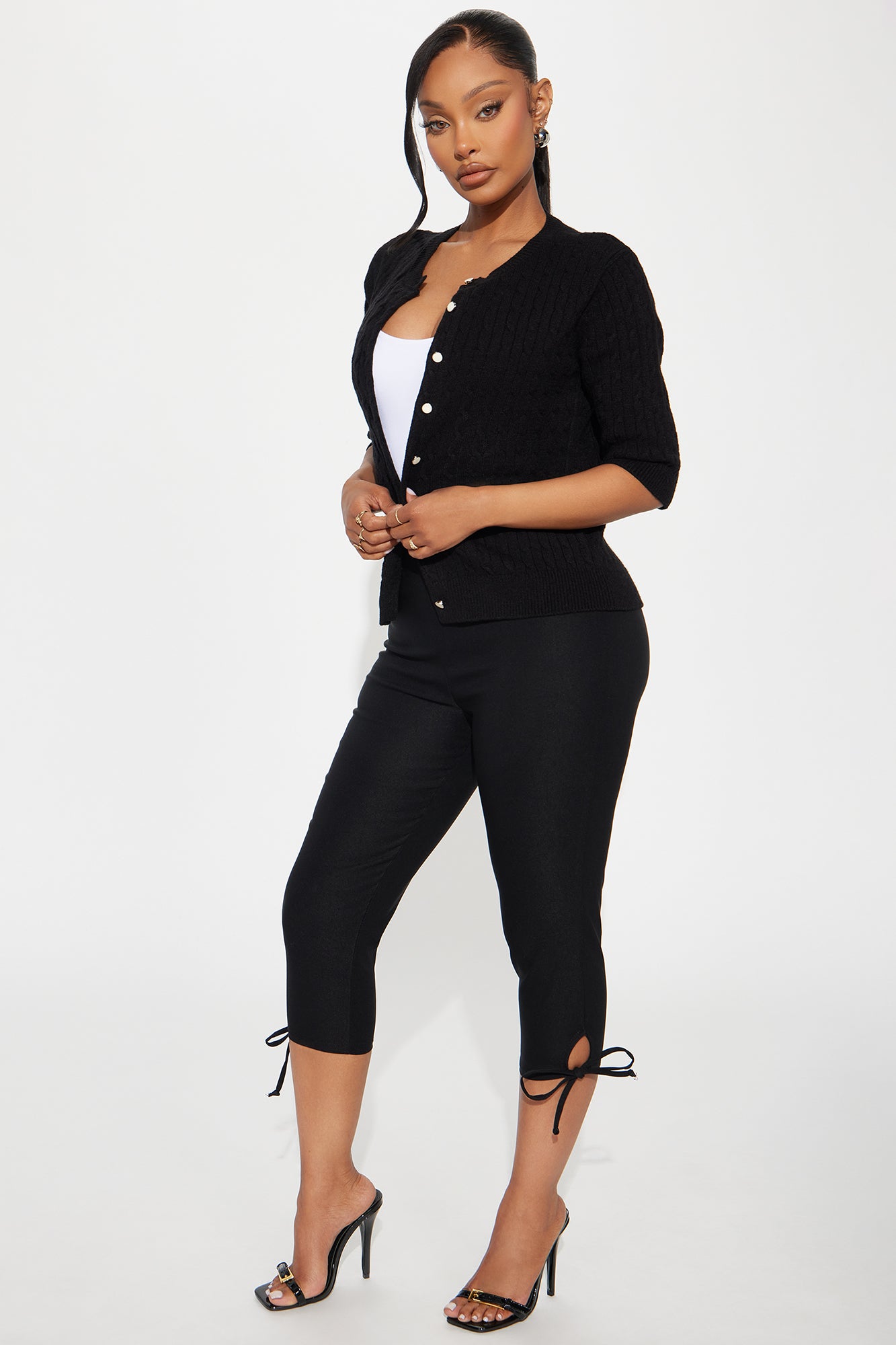 Cheri Bow Tie Capri Legging