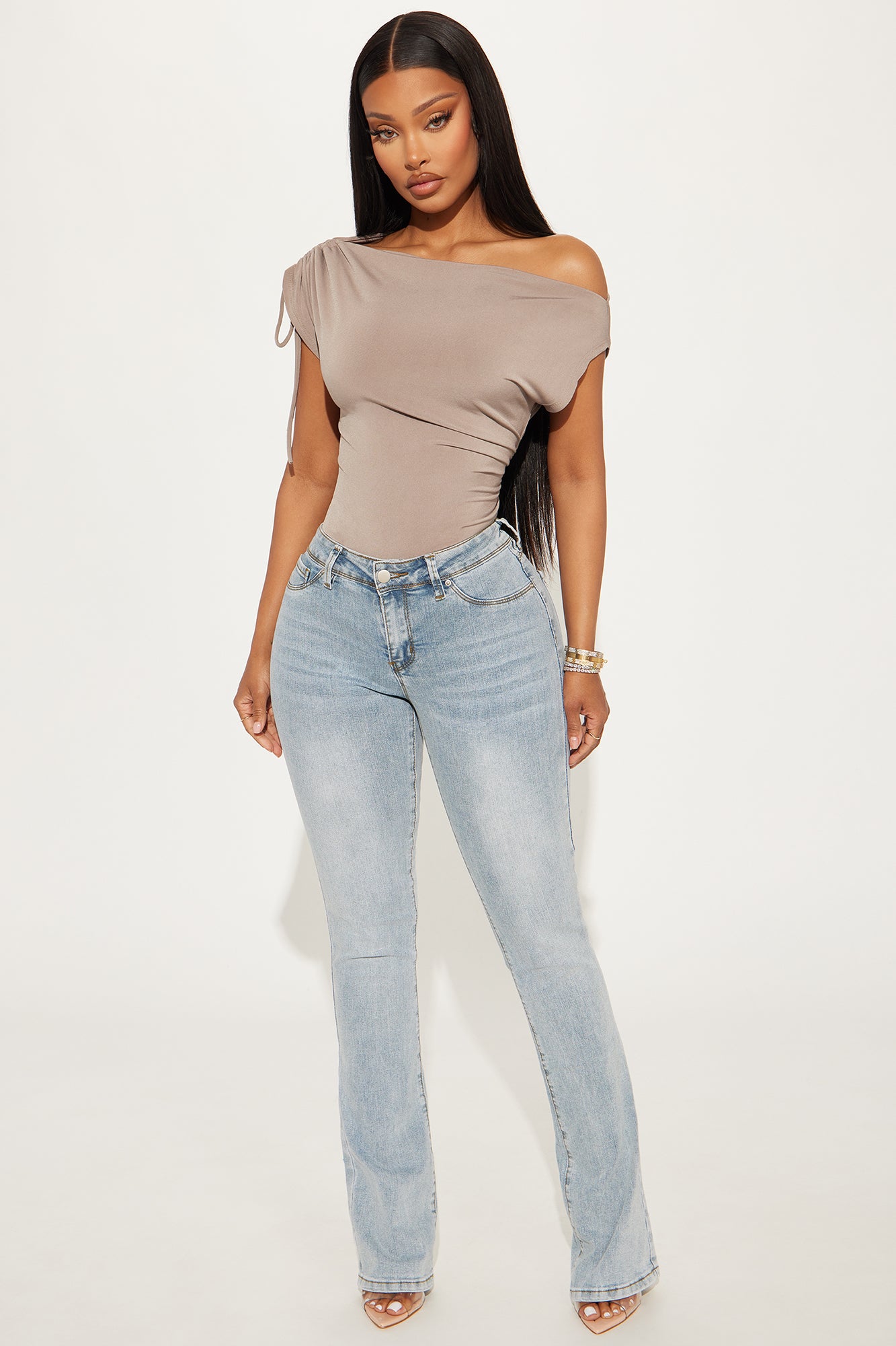 Getting The Boot Mid Rise Jeans