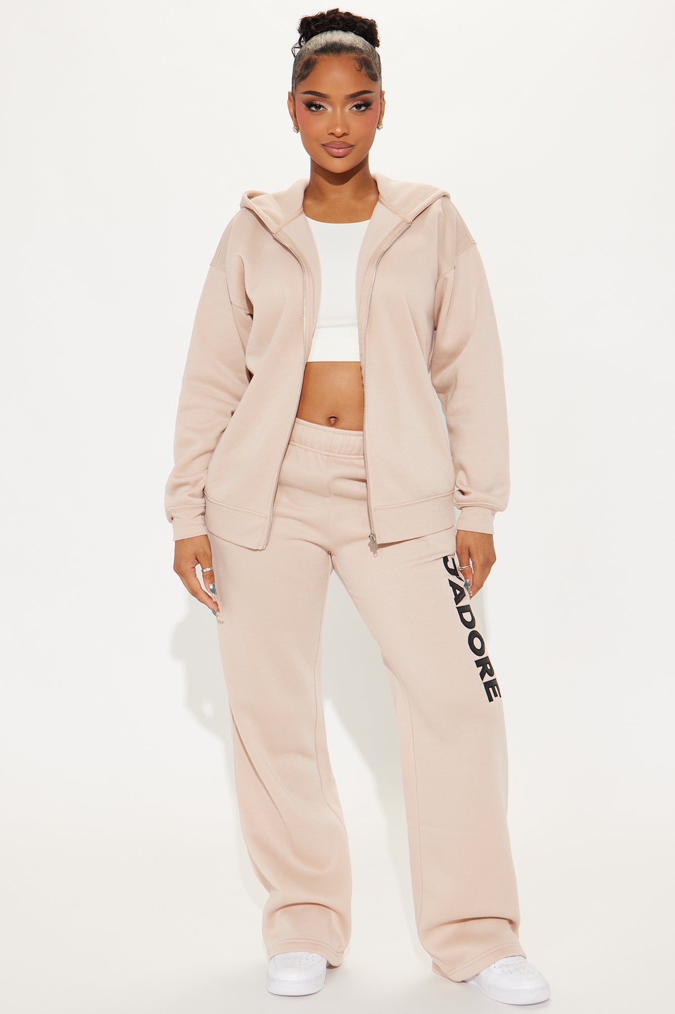 On Tour Fleece Pant Set