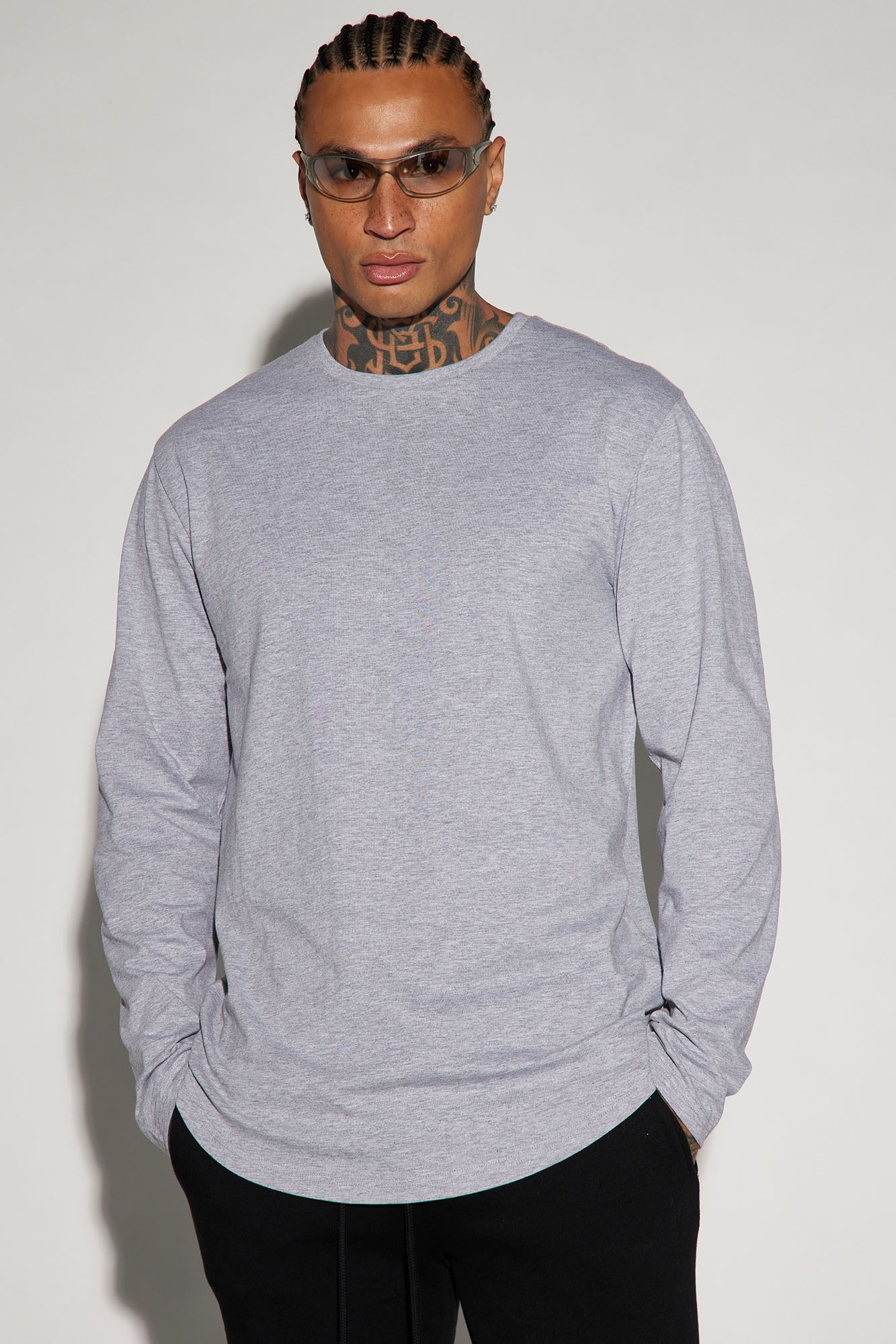 Essential Long Sleeve Scallop Tee