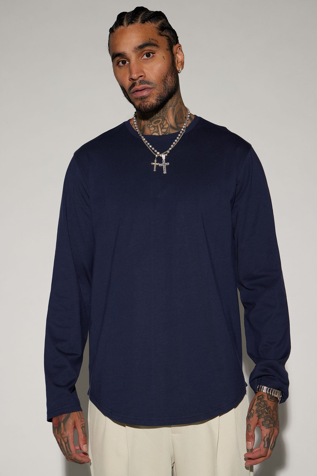 Essential Long Sleeve Scallop Tee
