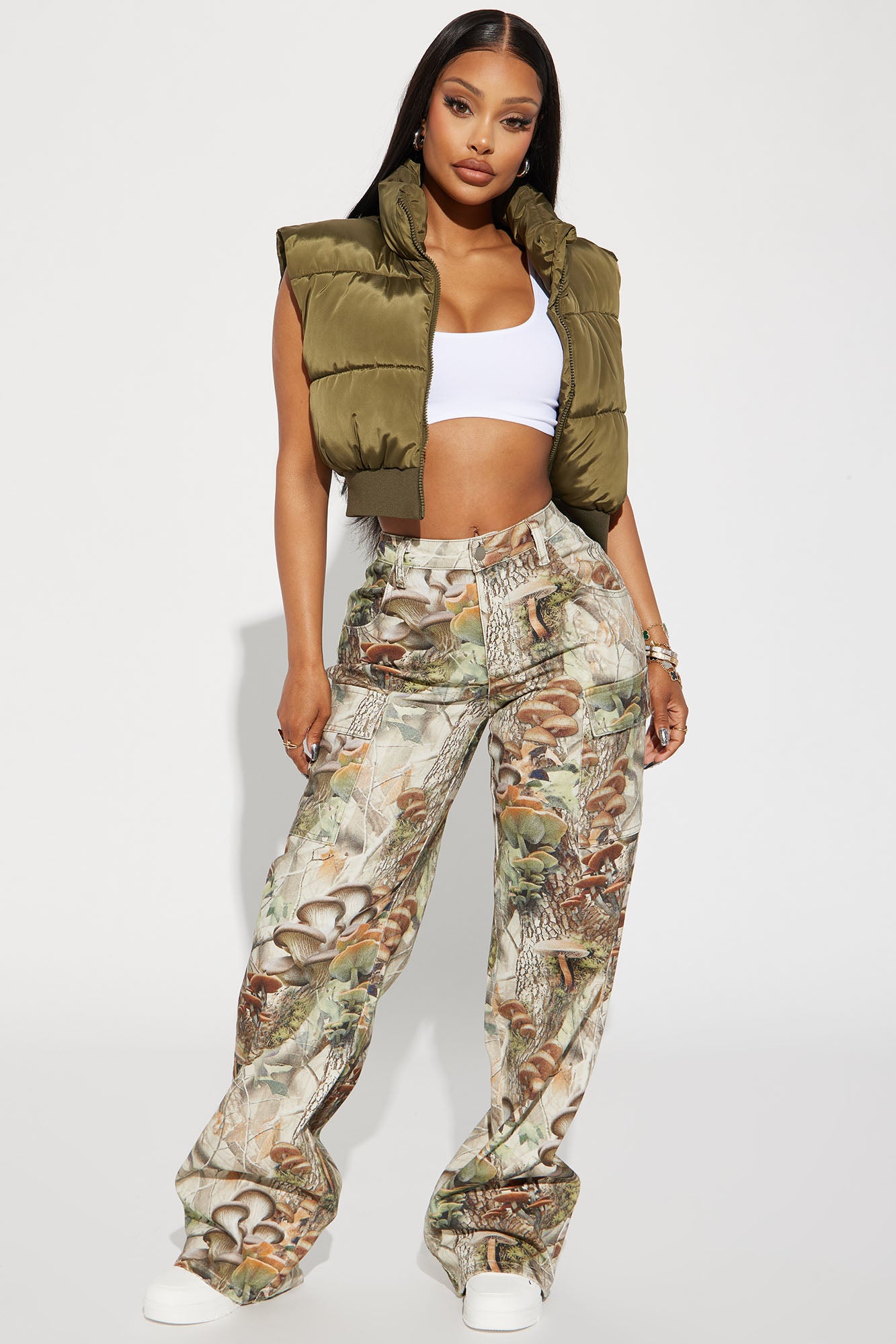 Weekend Trip Camo Stretch Cargo Jean