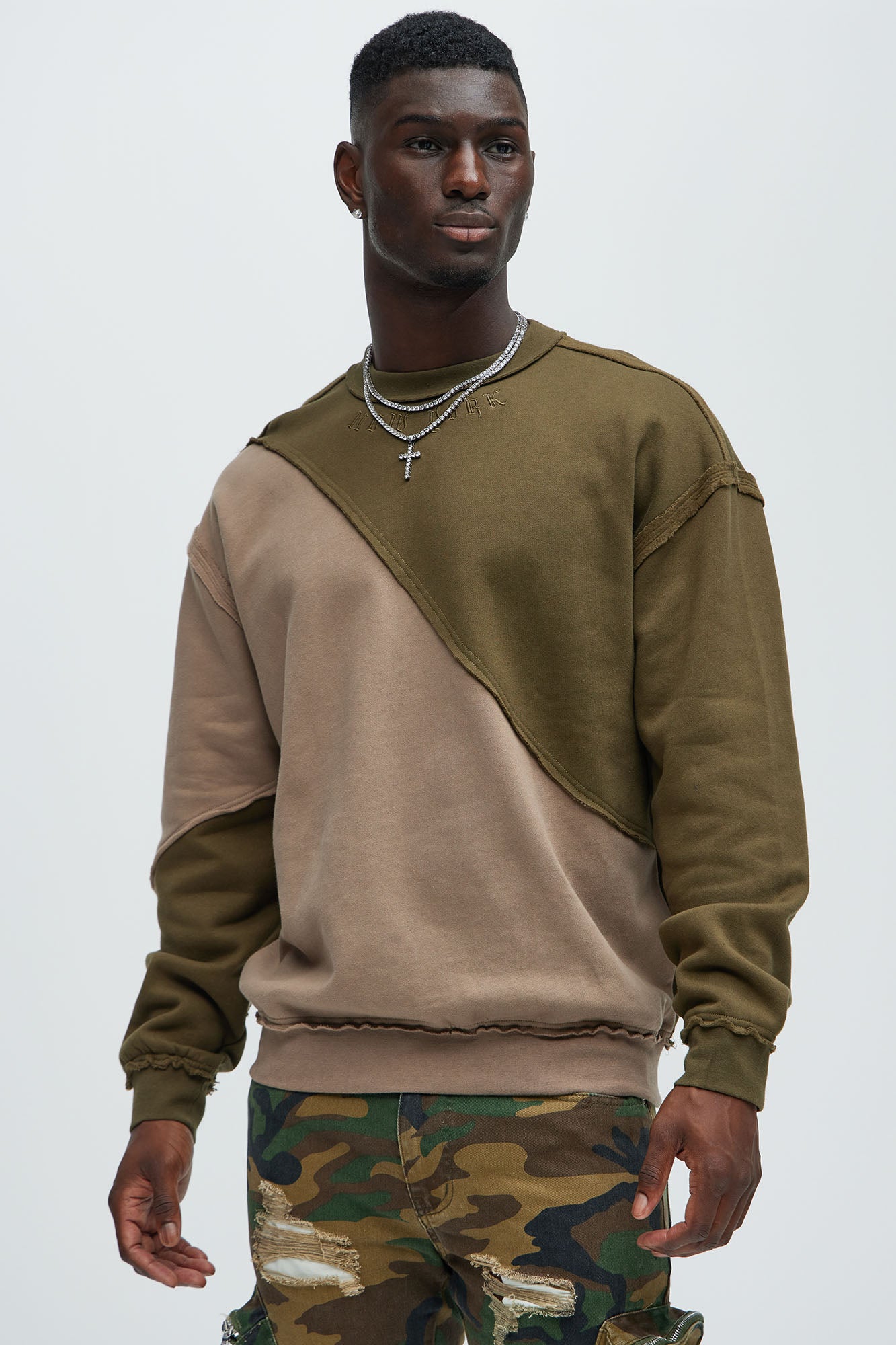 New York Embossed Crewneck Sweatshirt