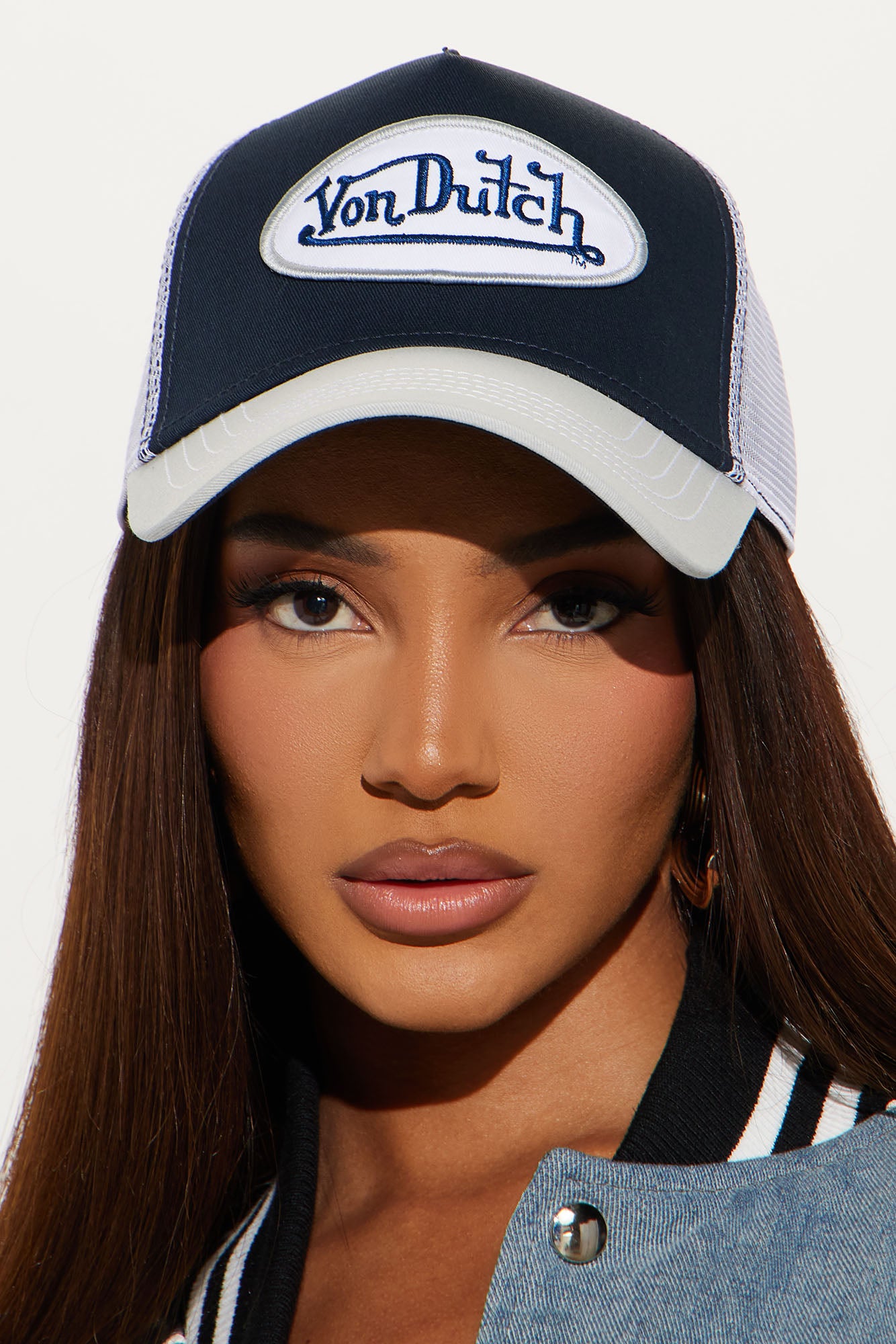 Von Dutch White & Navy Trucker Hat